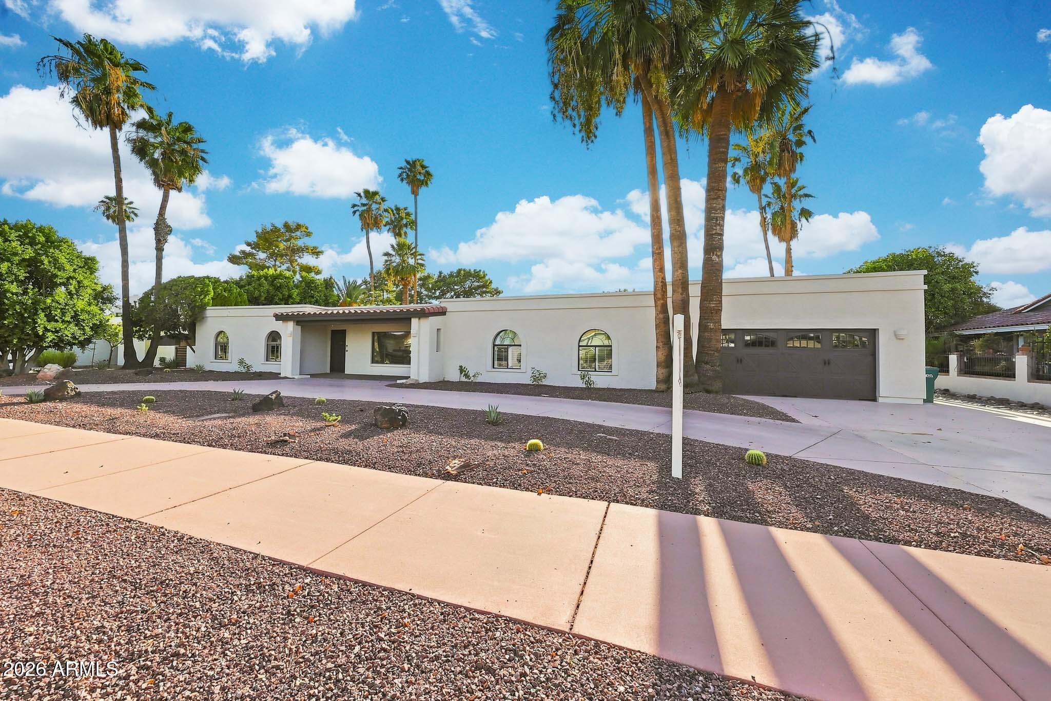 1124 N Villa Nueva Drive — photo