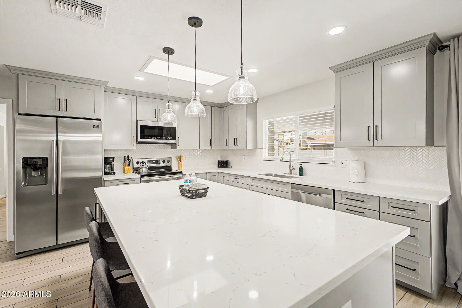 801 E Todd Drive — photo