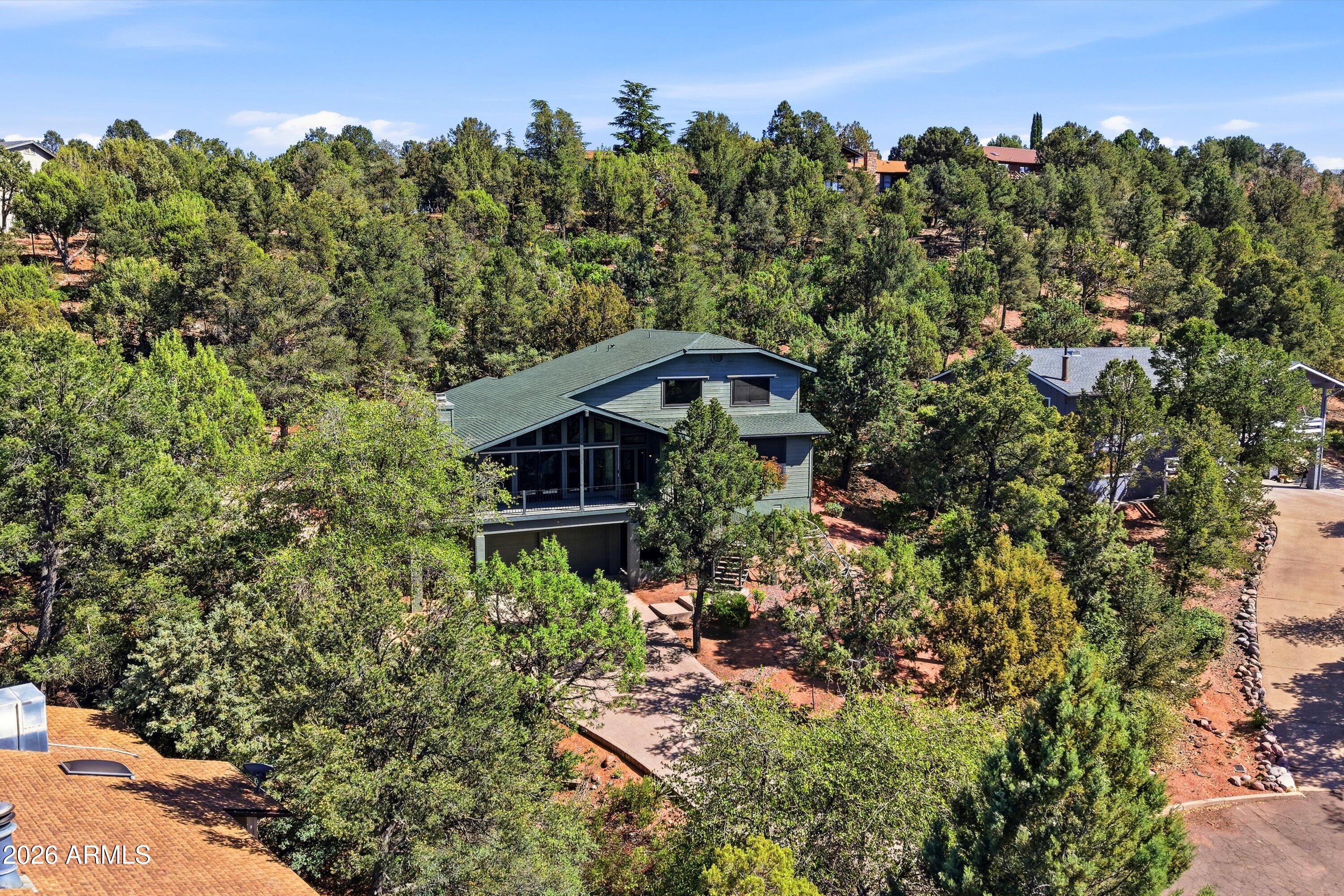 720 E Skyway Court — photo