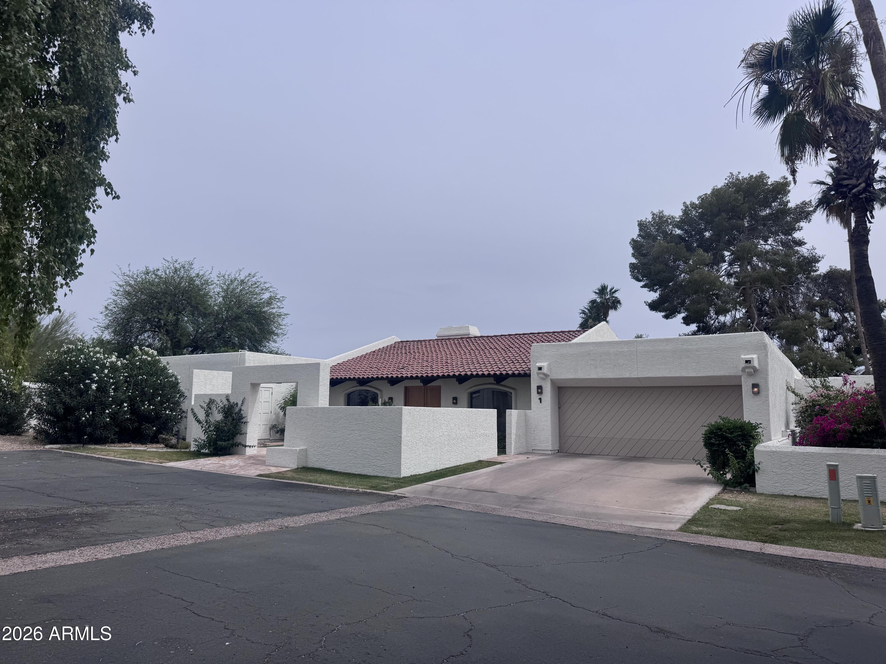 4450 E Camelback Road 1 — photo