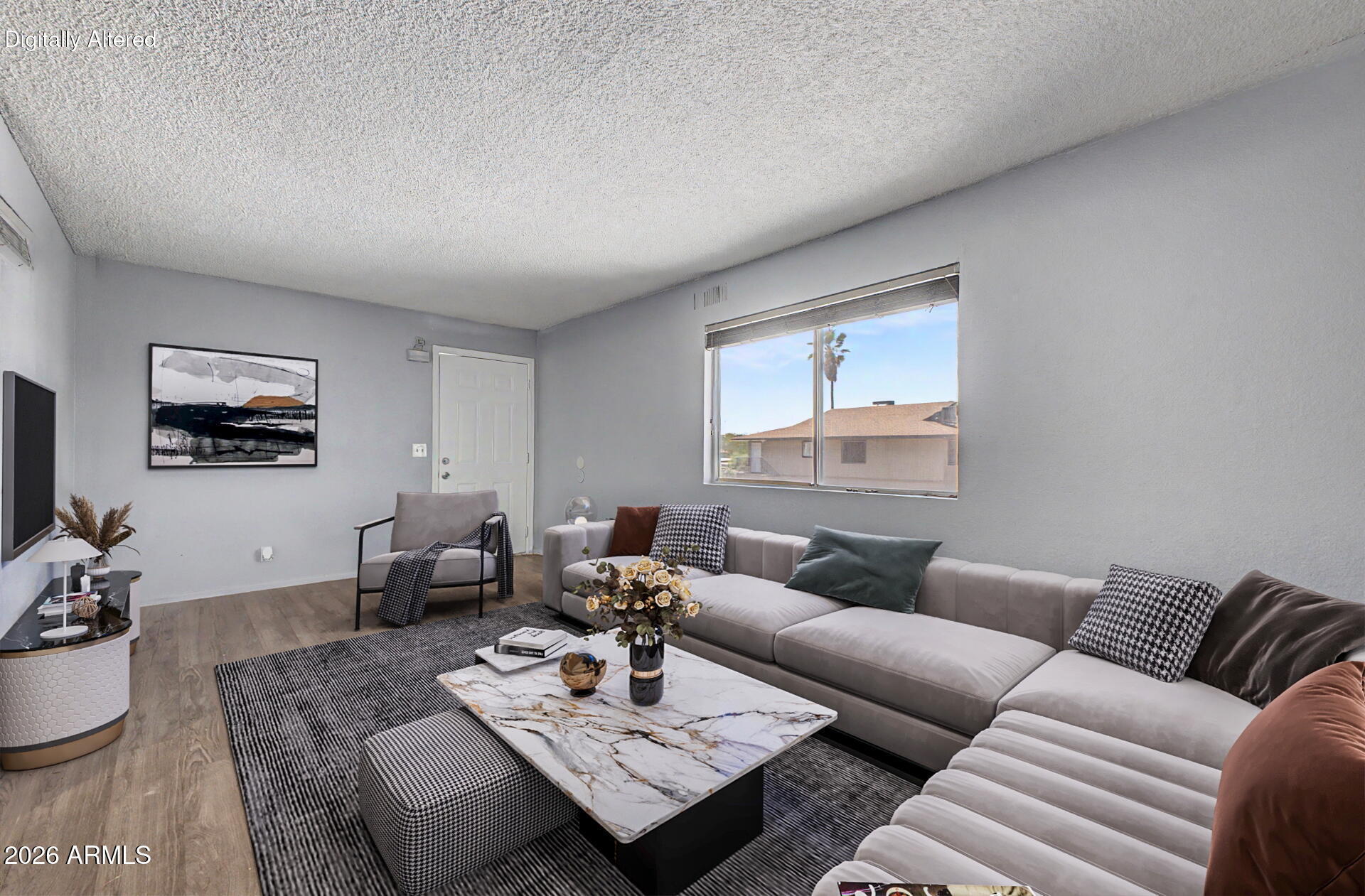 1209 N 47th Place — photo