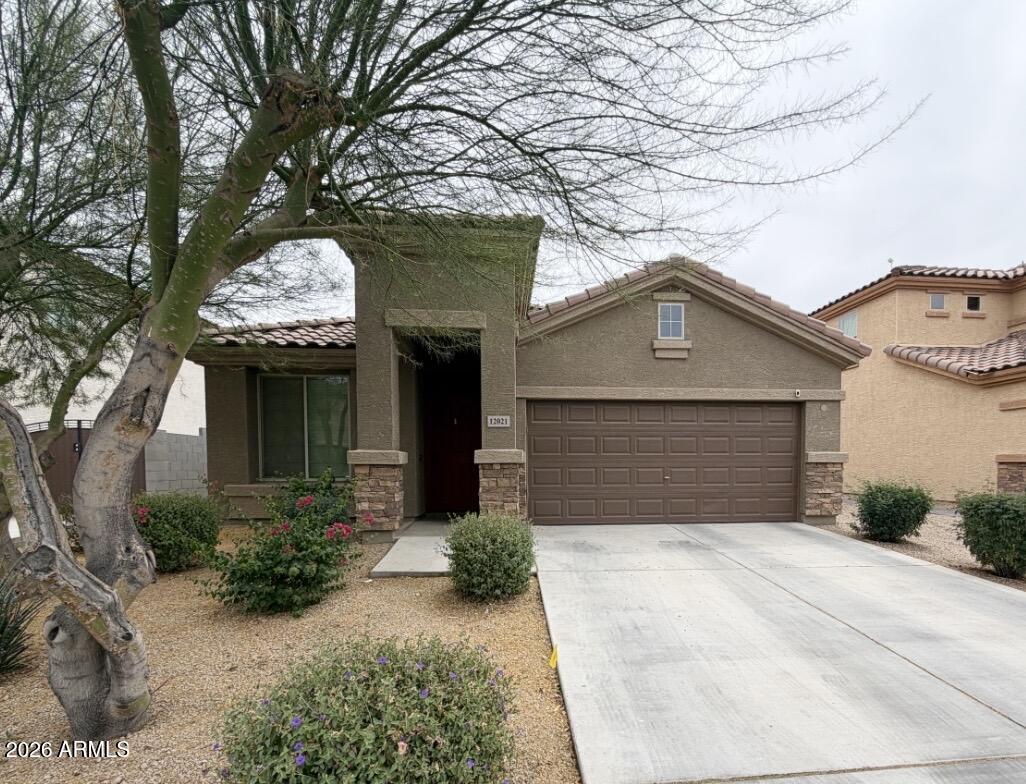 12021 W Davis Lane — photo