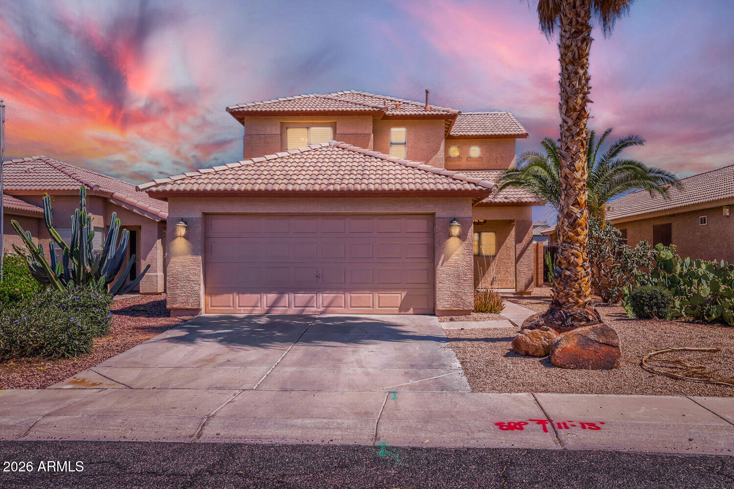 10758 W Alvarado Road — photo