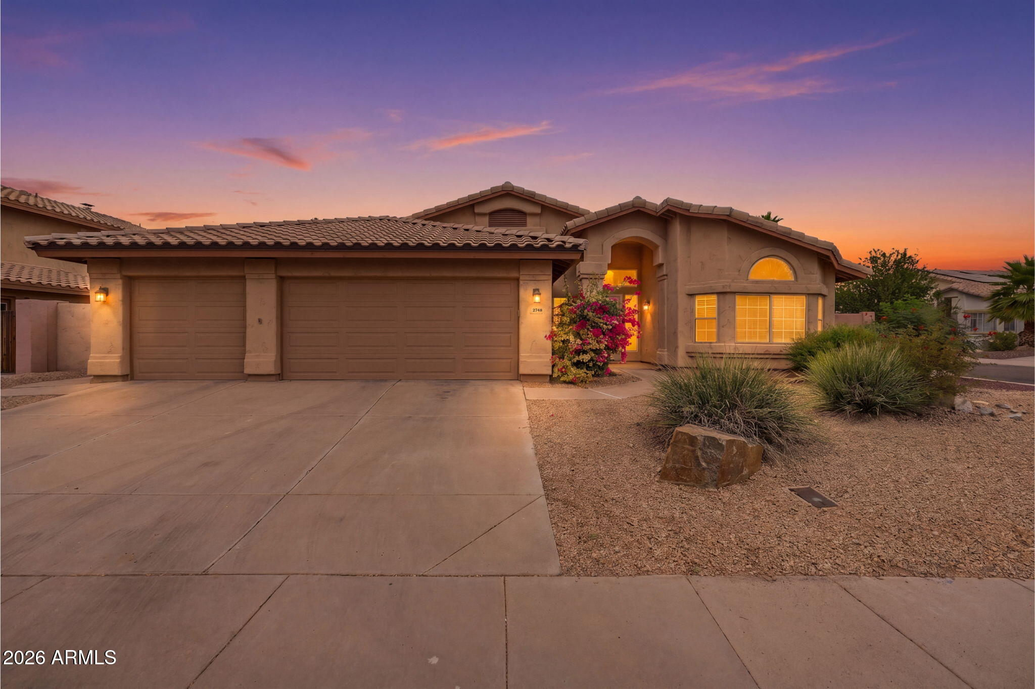 2748 E Verbena Drive — photo