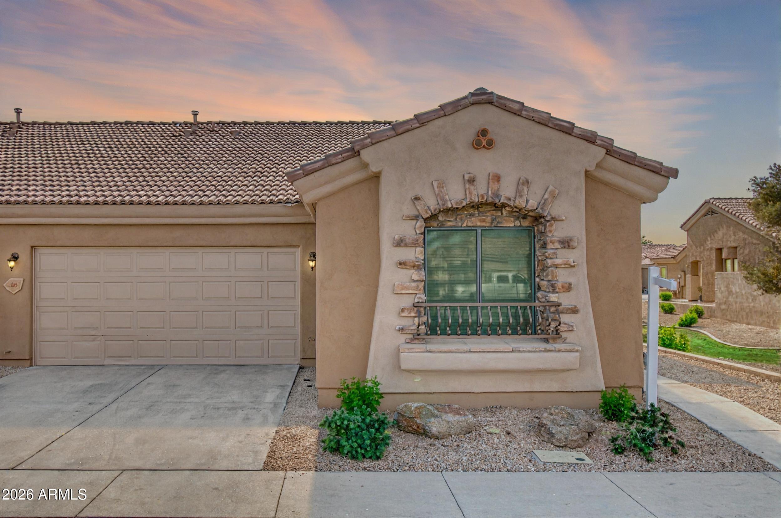 2565 S Signal Butte Road 46 — photo