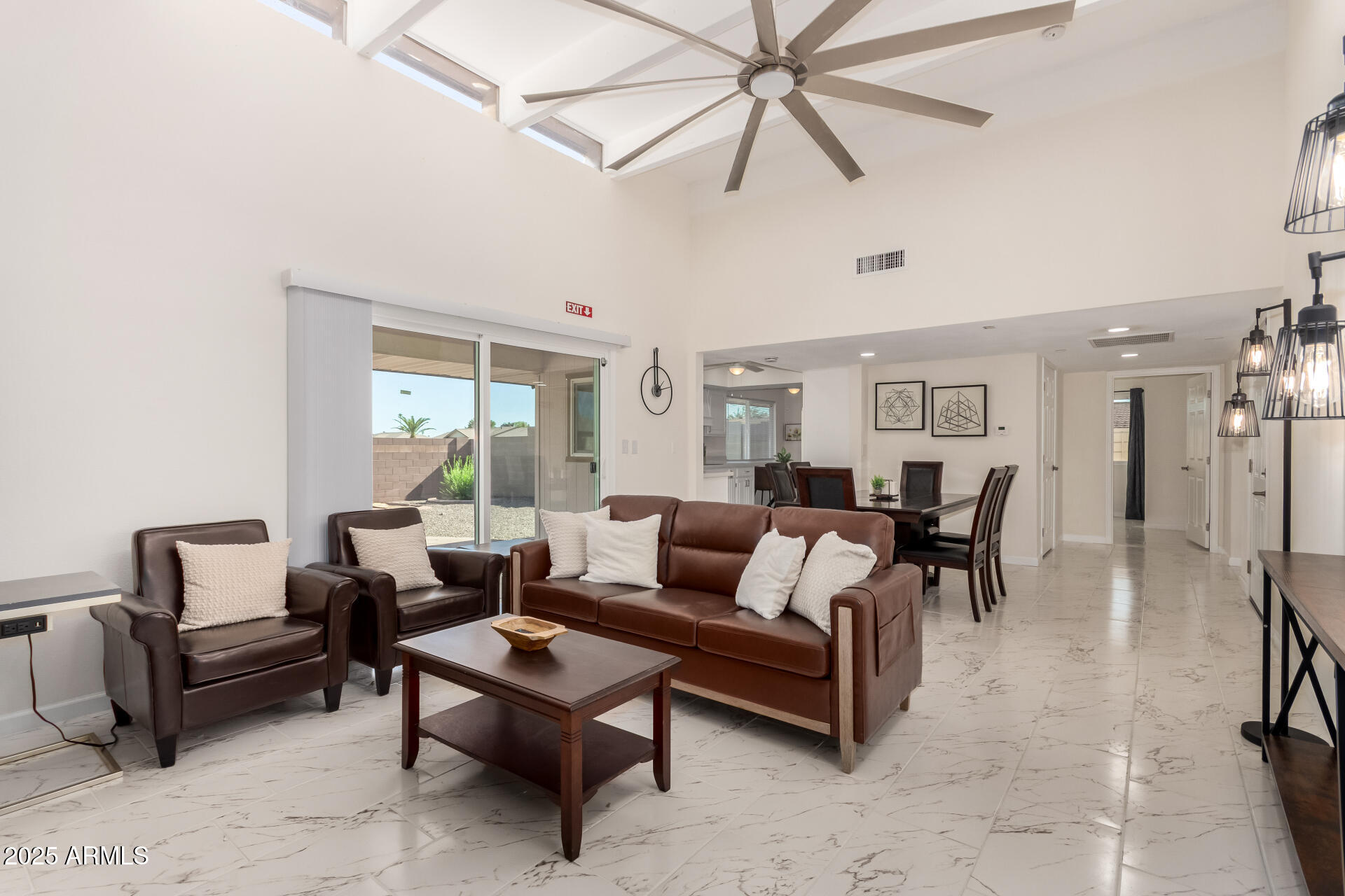 10441 W Twin Oaks Drive — photo