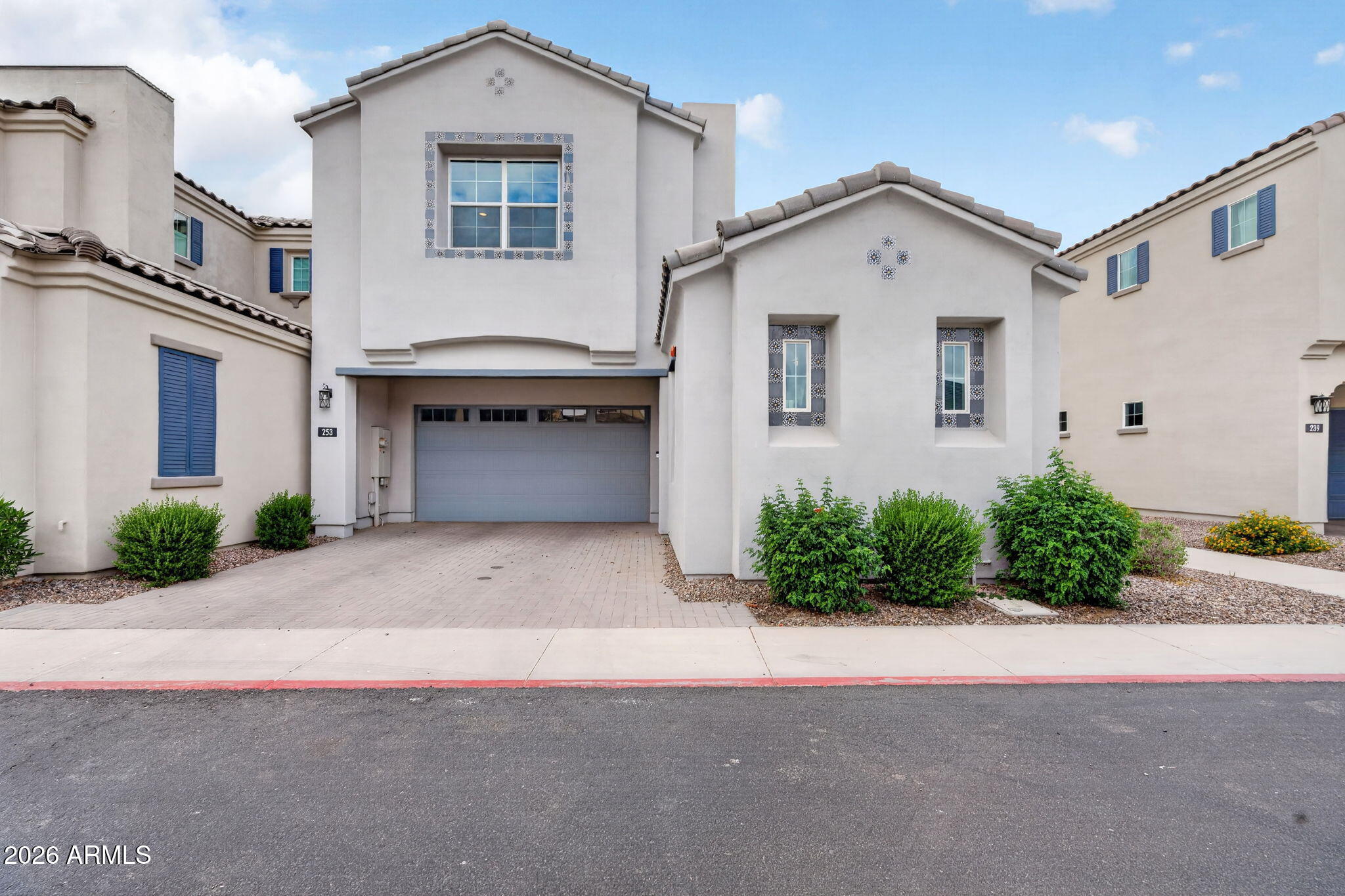 253 E Balsam Drive — photo