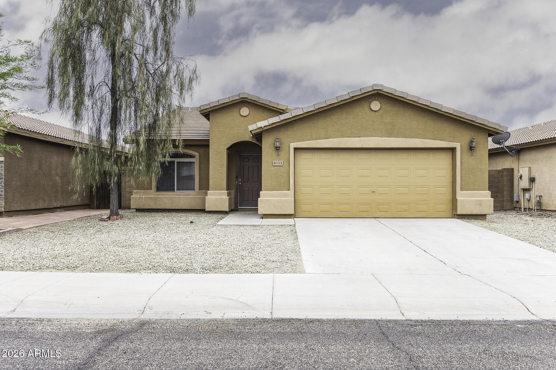 1033 W Nina Drive — photo