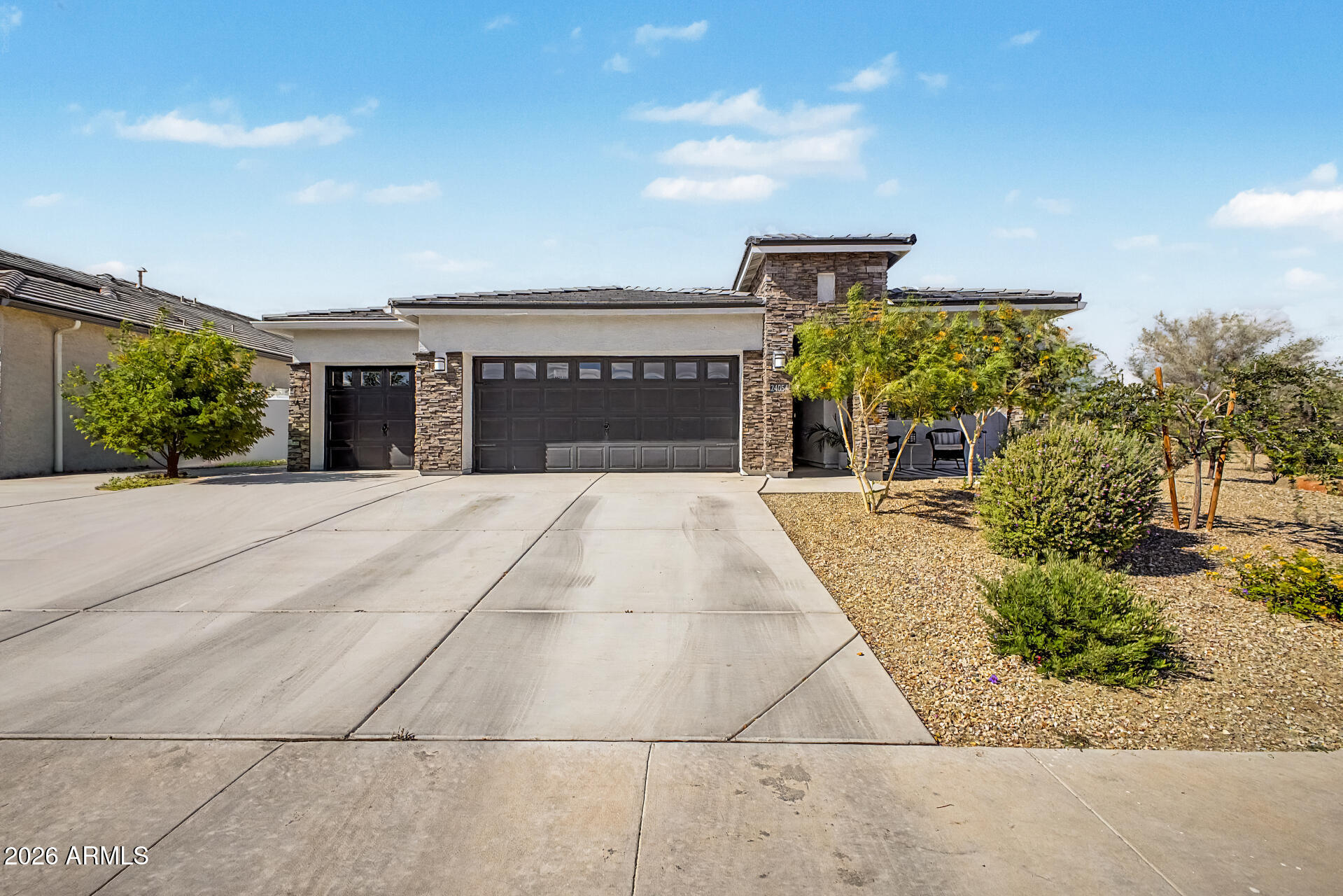 24054 W Verlea Drive — photo
