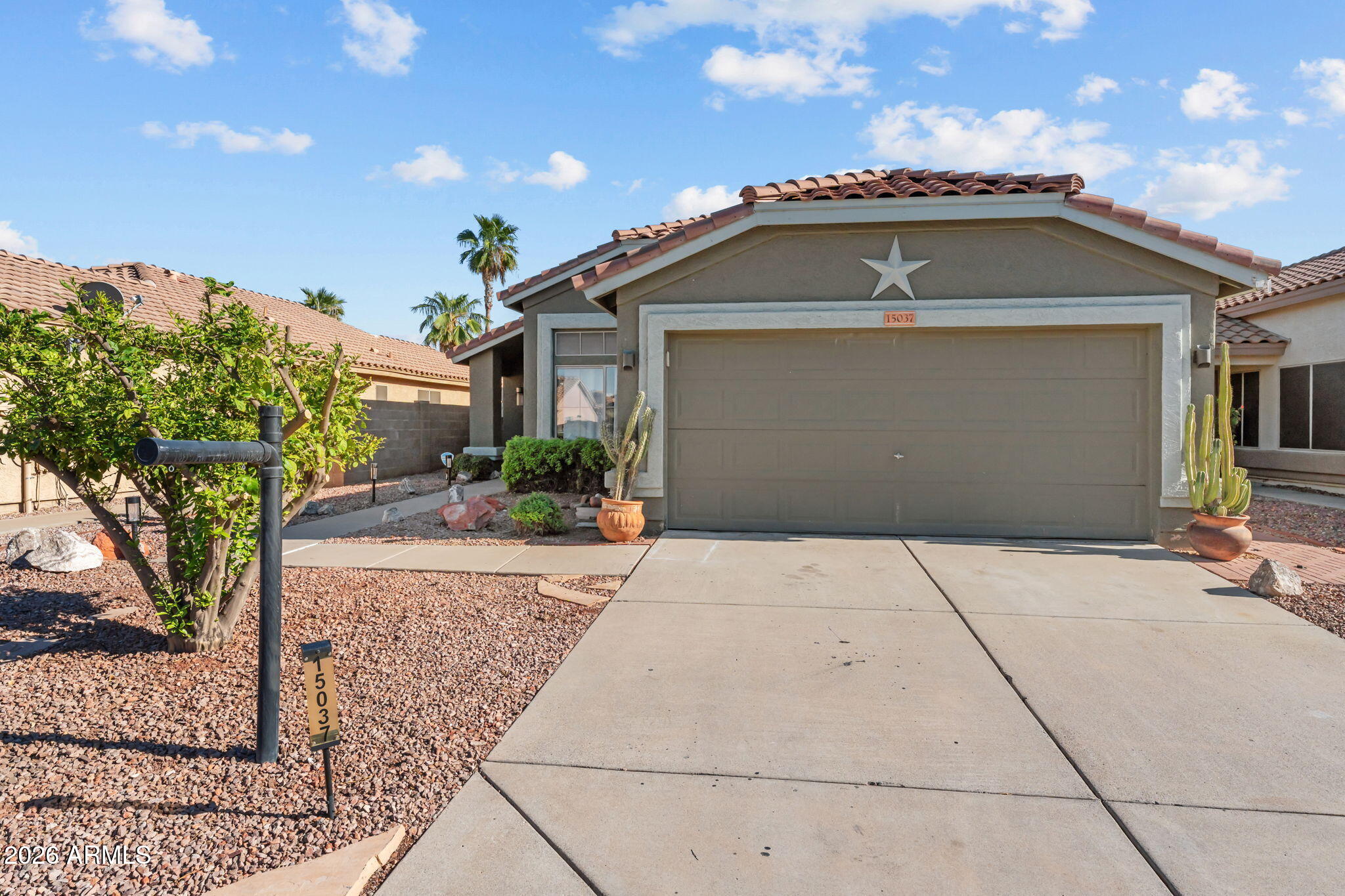 15037 W Bottle Tree Avenue — photo