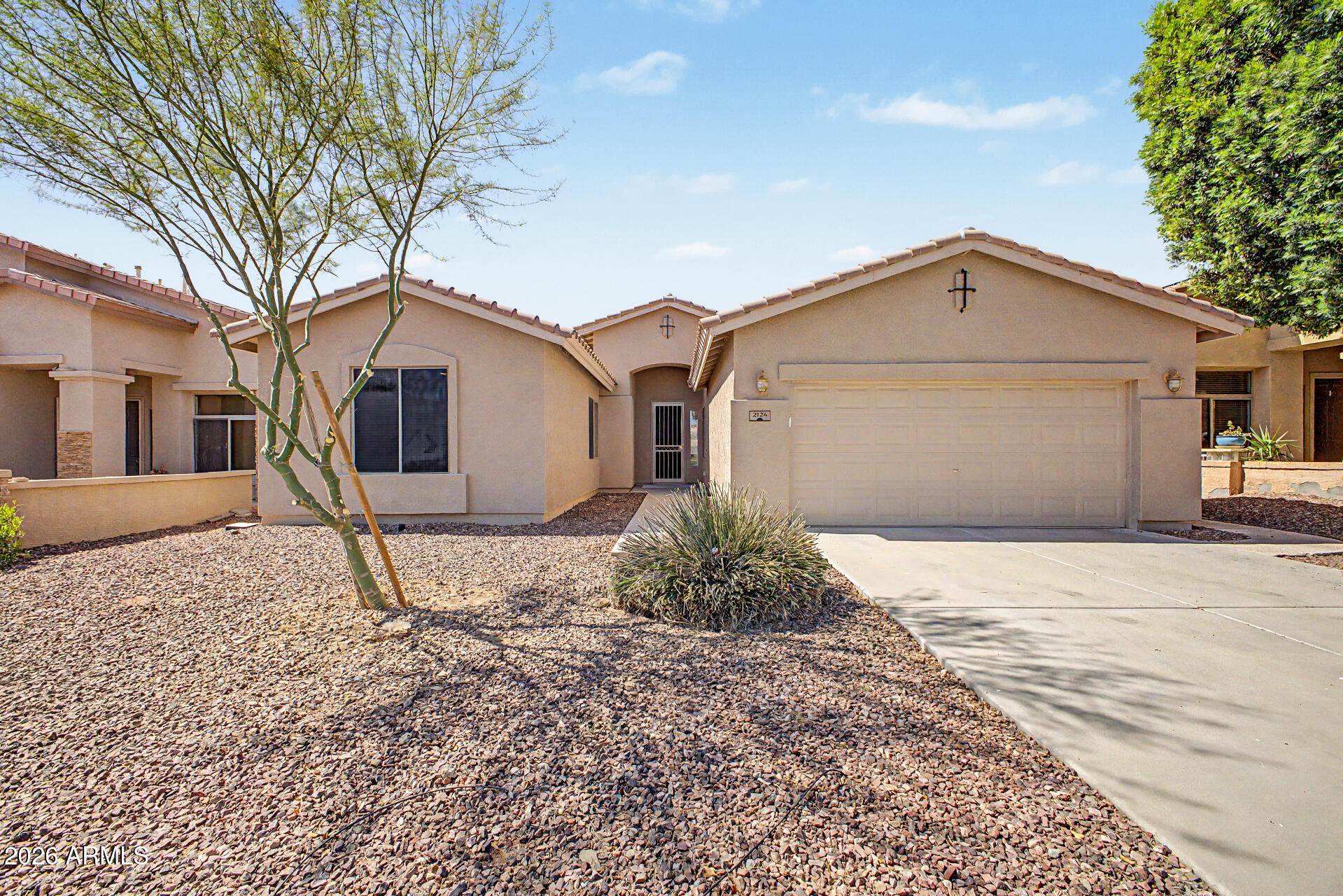 2124 W Red Bird Road — photo