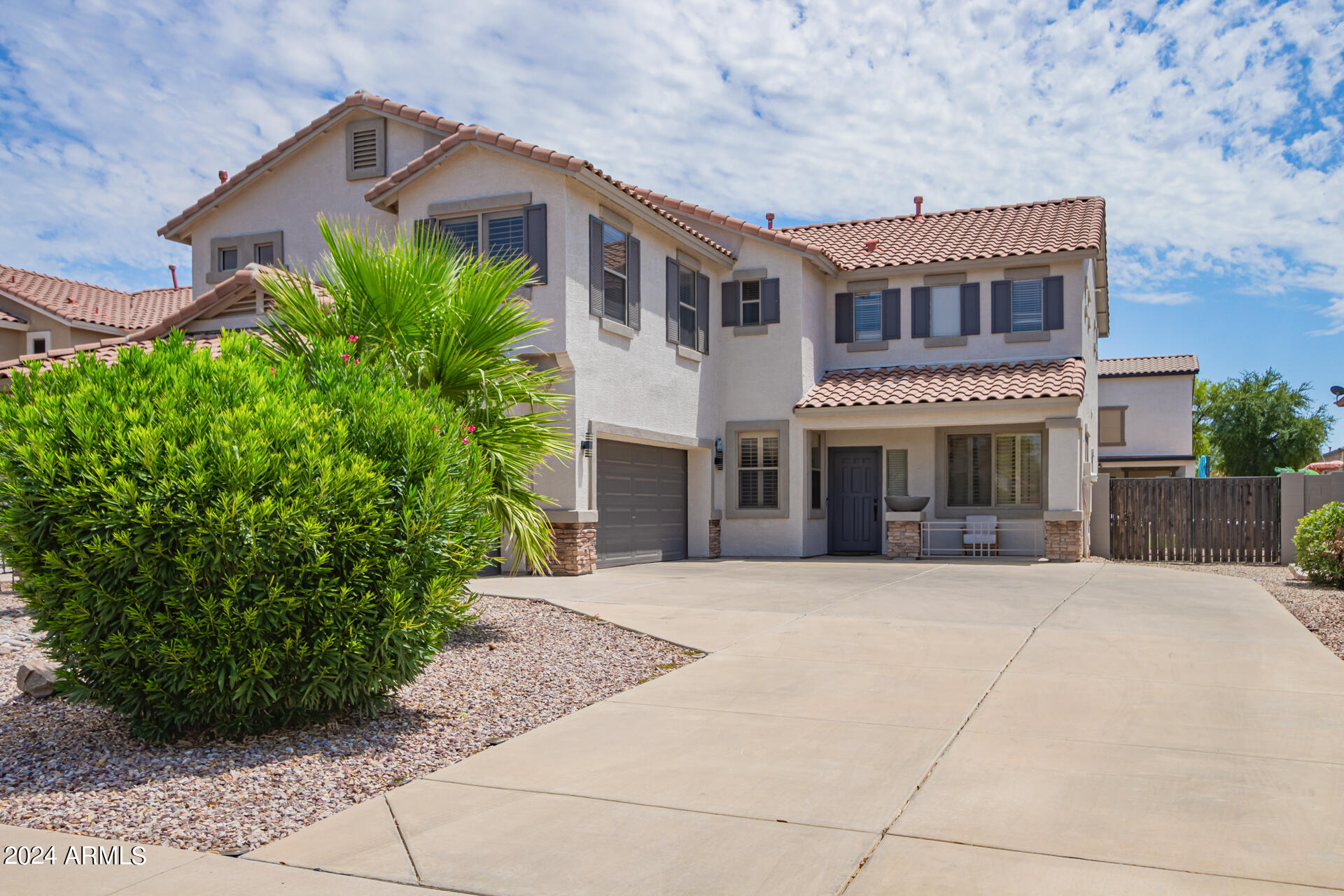 941 W Dexter Way — photo