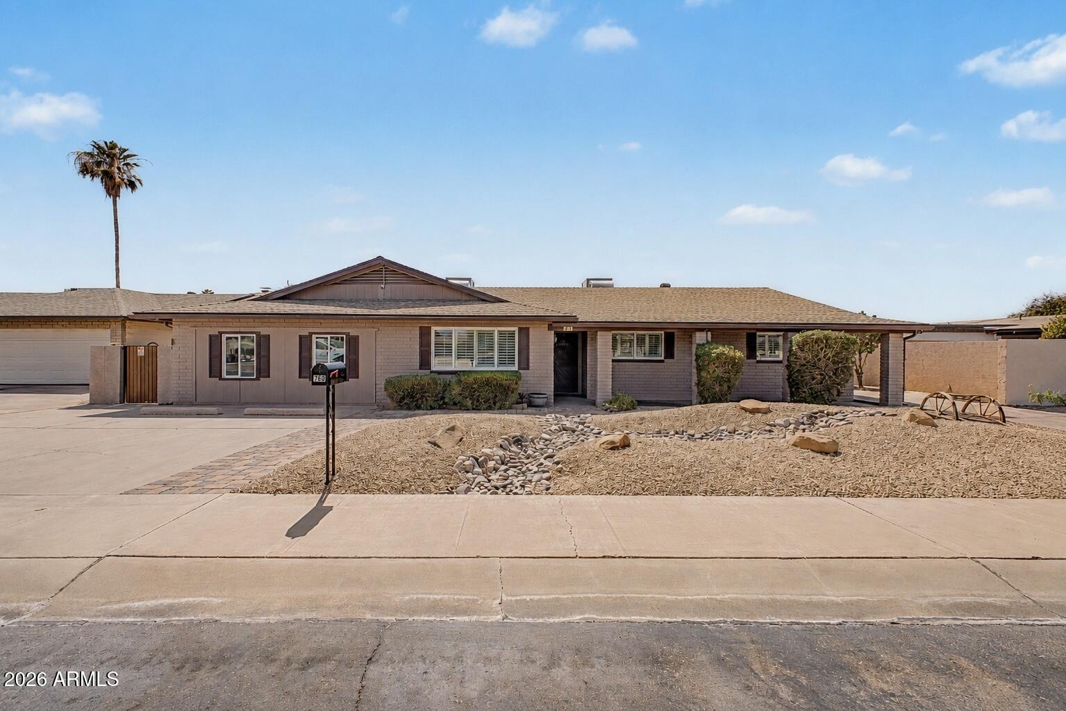760 N Comanche Drive — photo