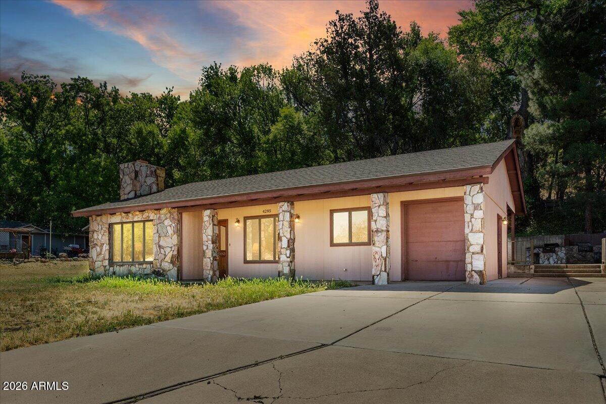 4285 E Third Fairway Drive — photo