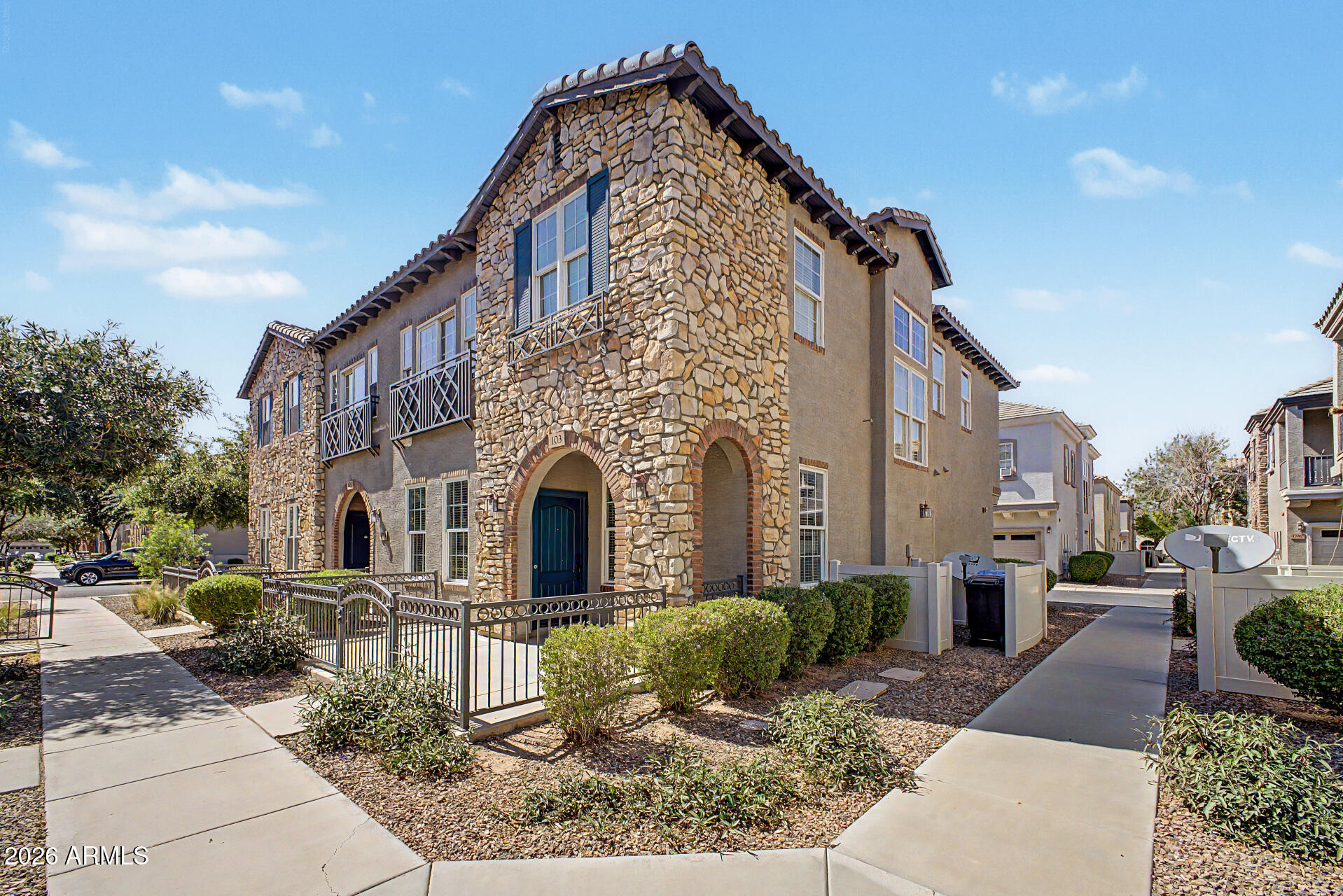 4749 E Thunderheart Trail 103 — photo