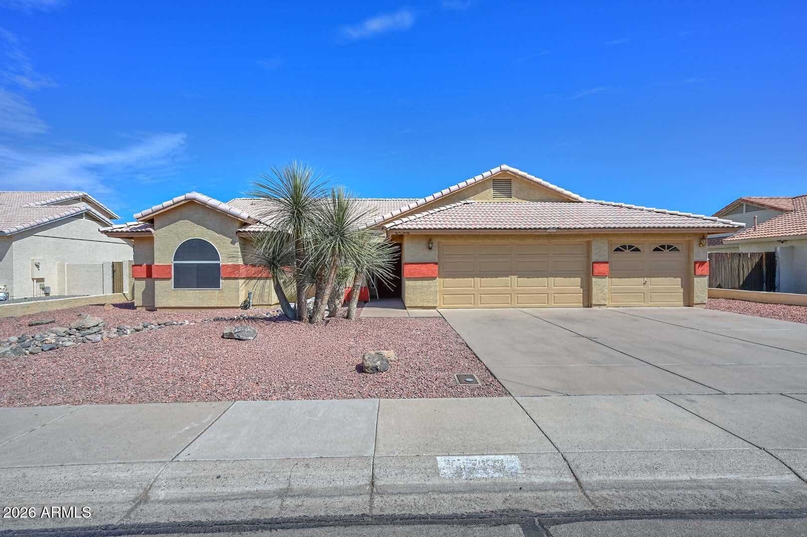 8758 W Bloomfield Road — photo