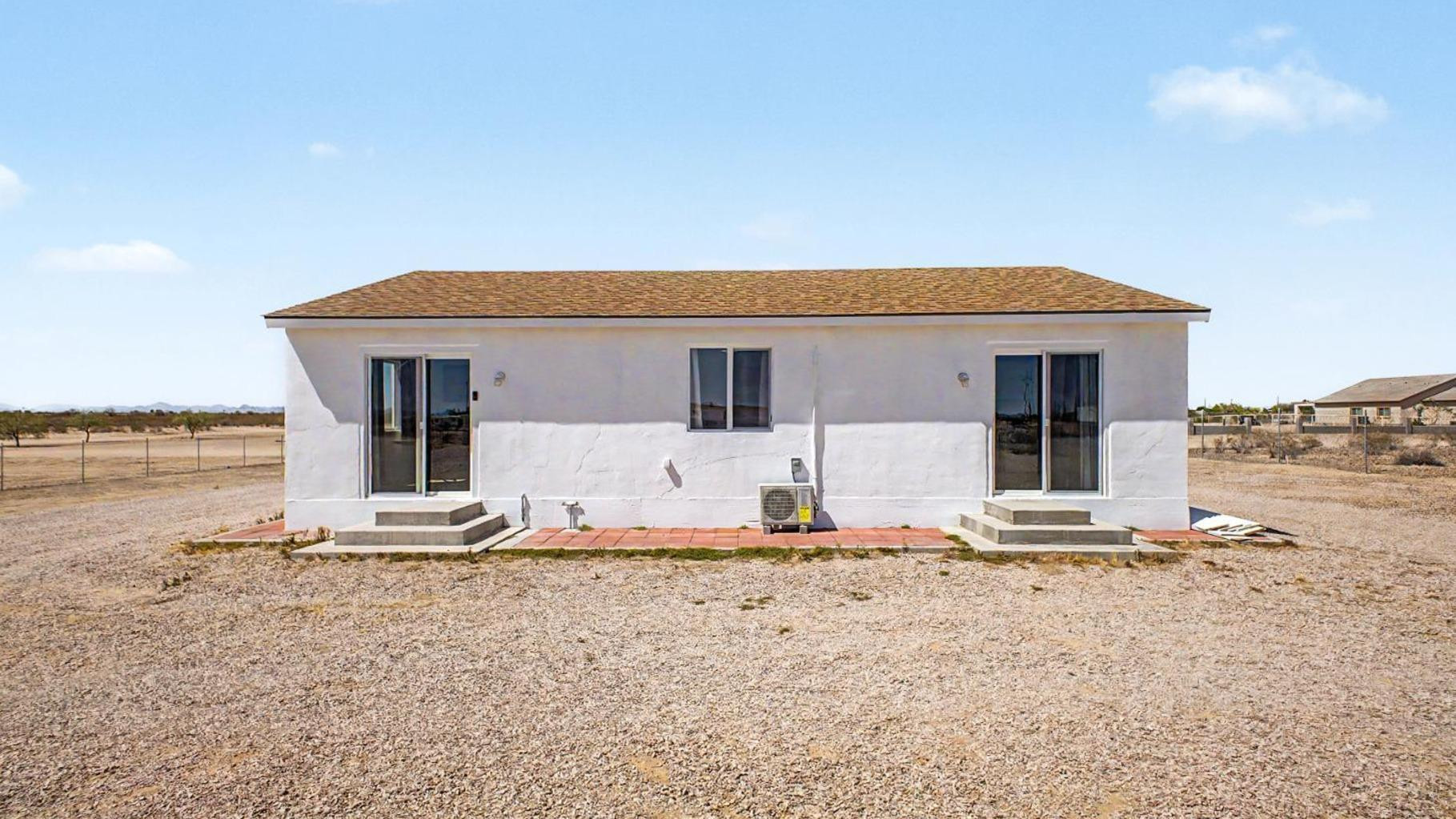 34233 W Sahuaro — photo
