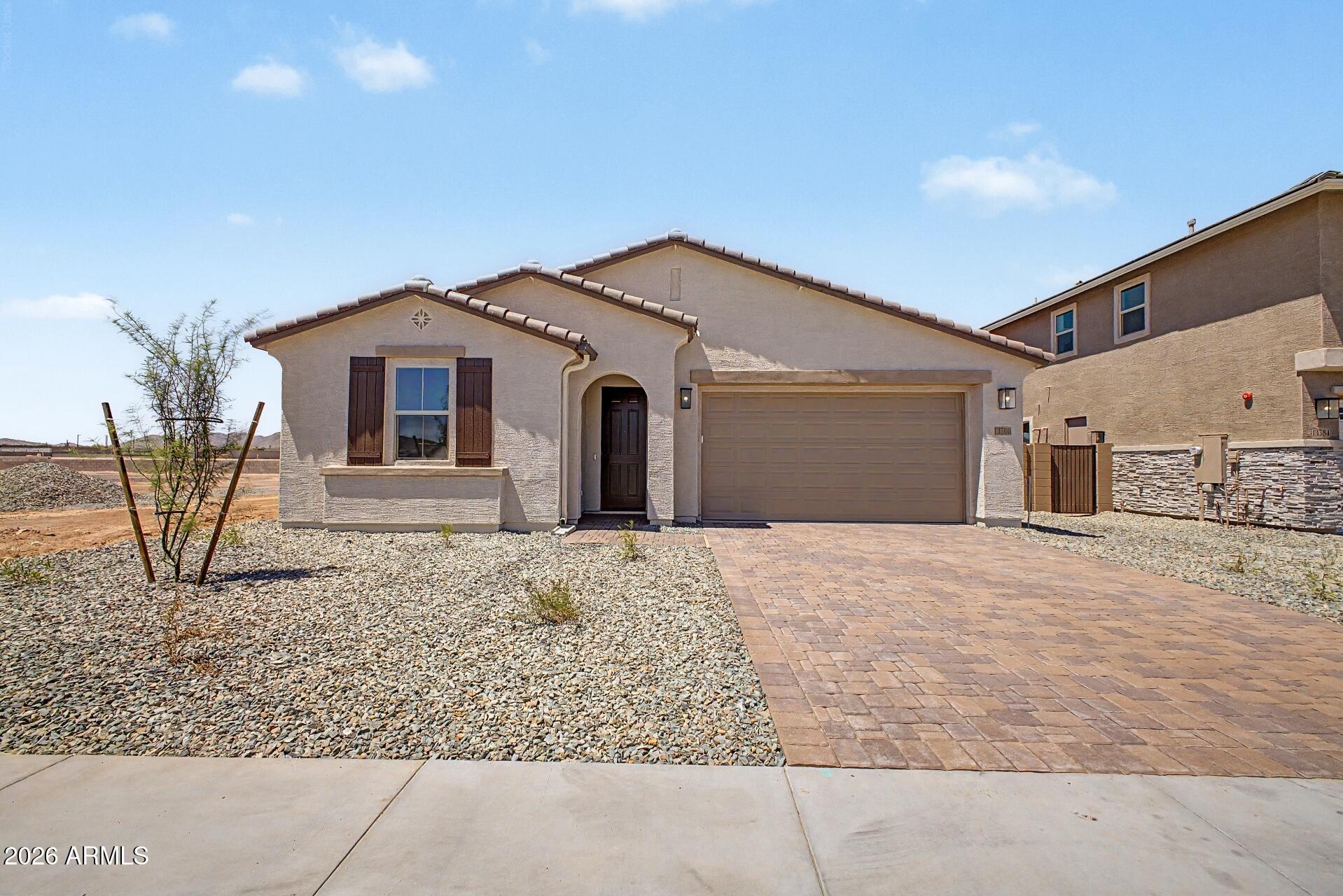 13596 W Mayberry Trail — photo