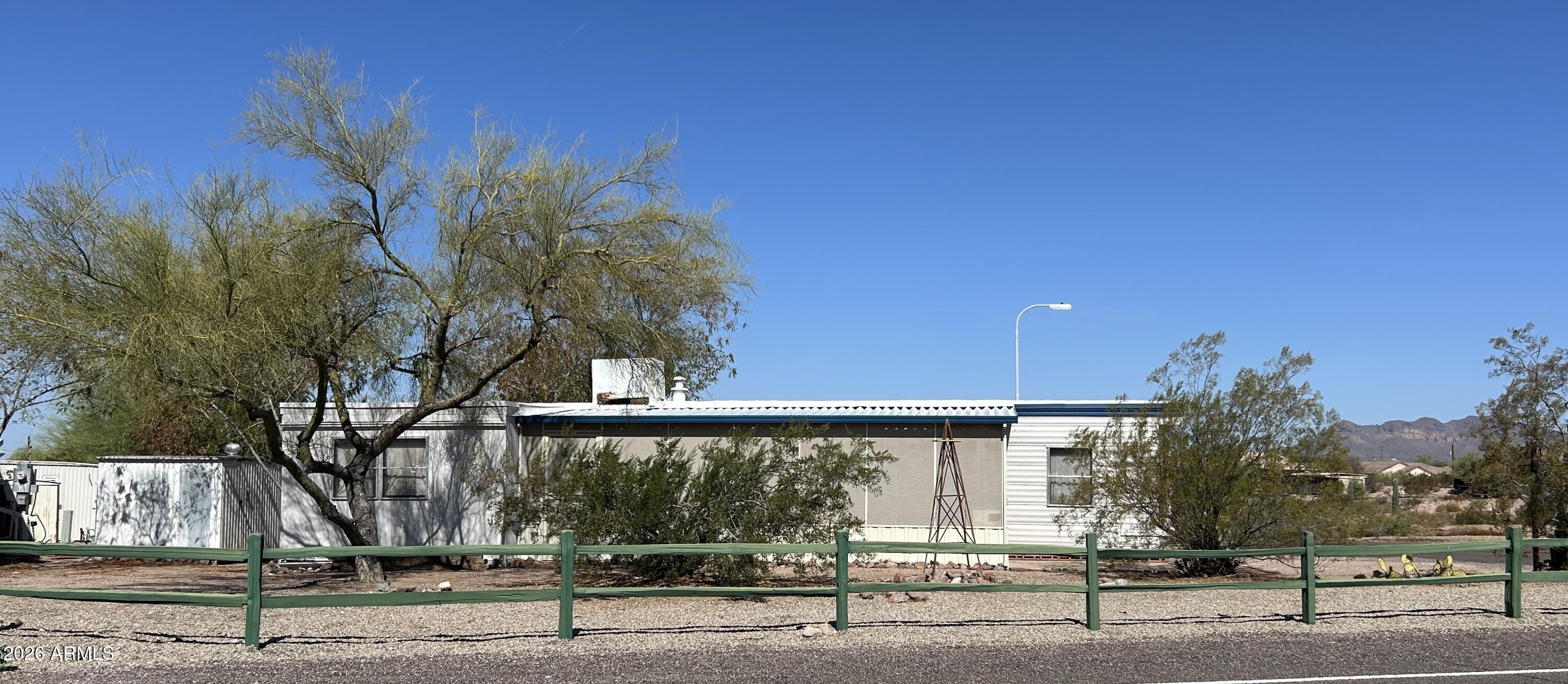 939 N Acacia Road 1 — photo
