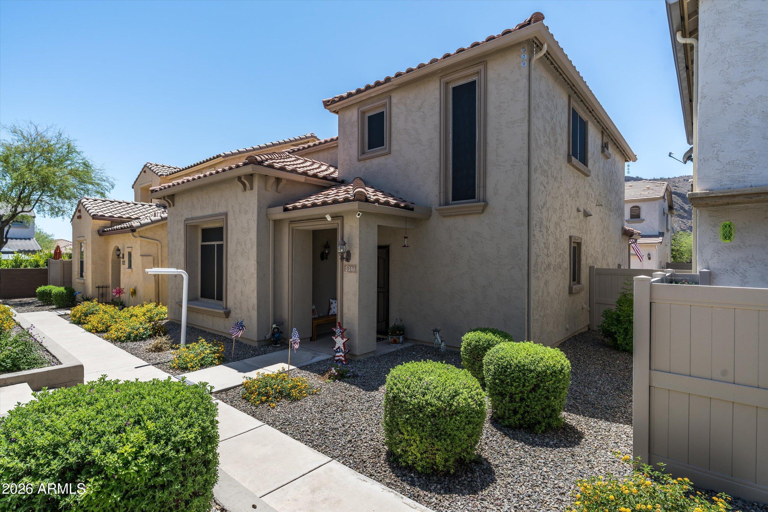5341 W Marcus Drive — photo