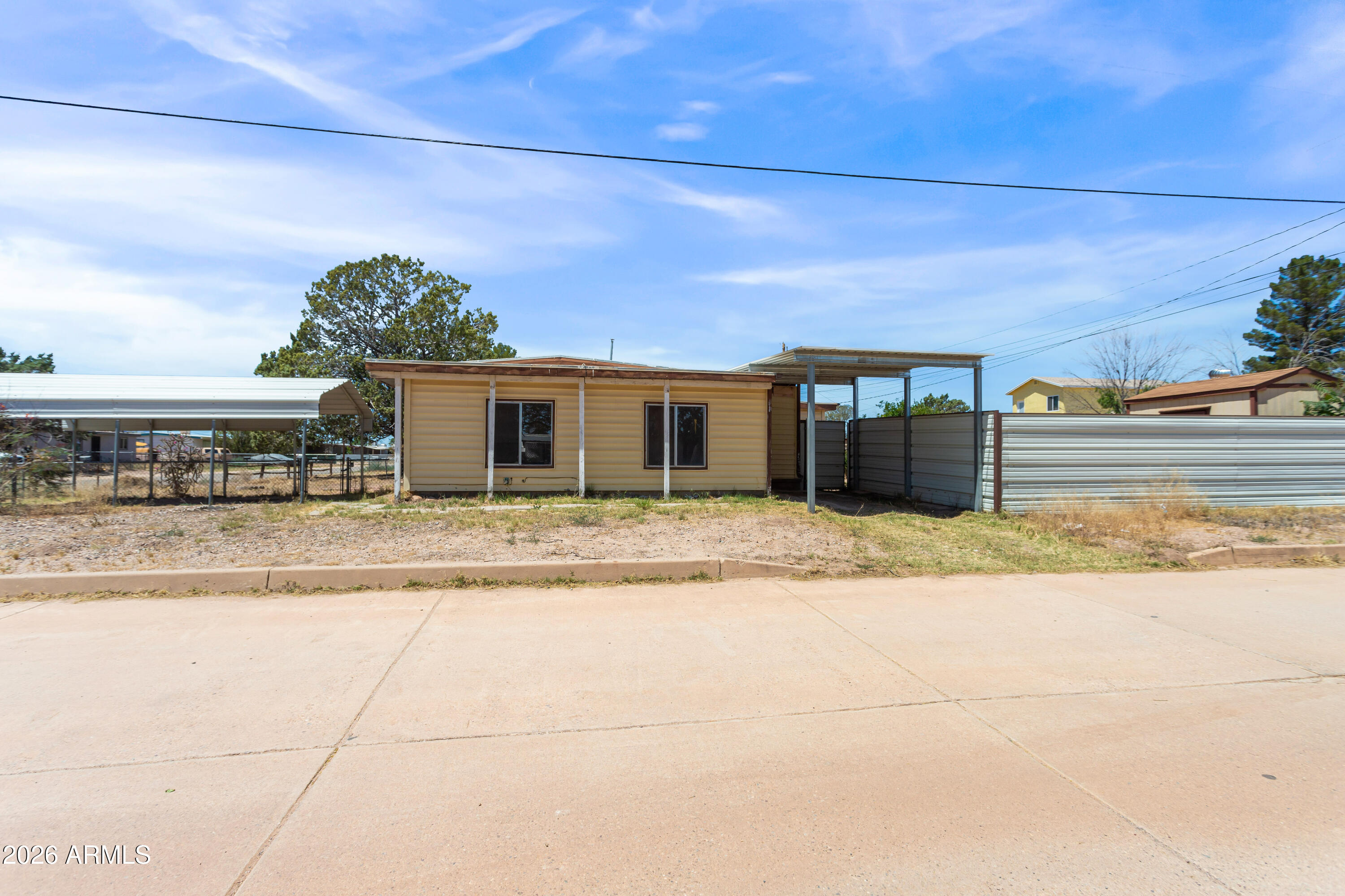 127 E Apache Street — photo