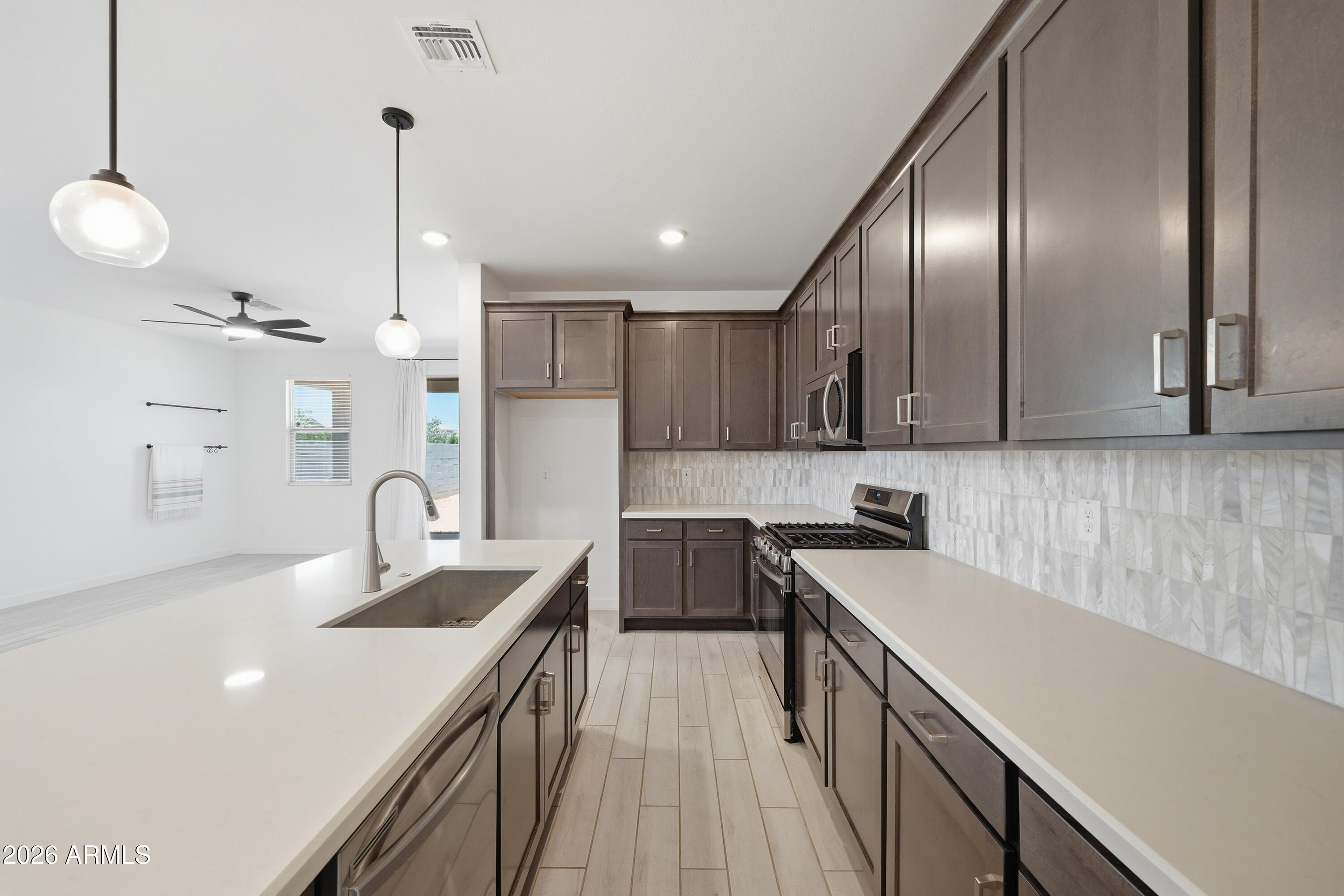 17068 W Maya Way — photo