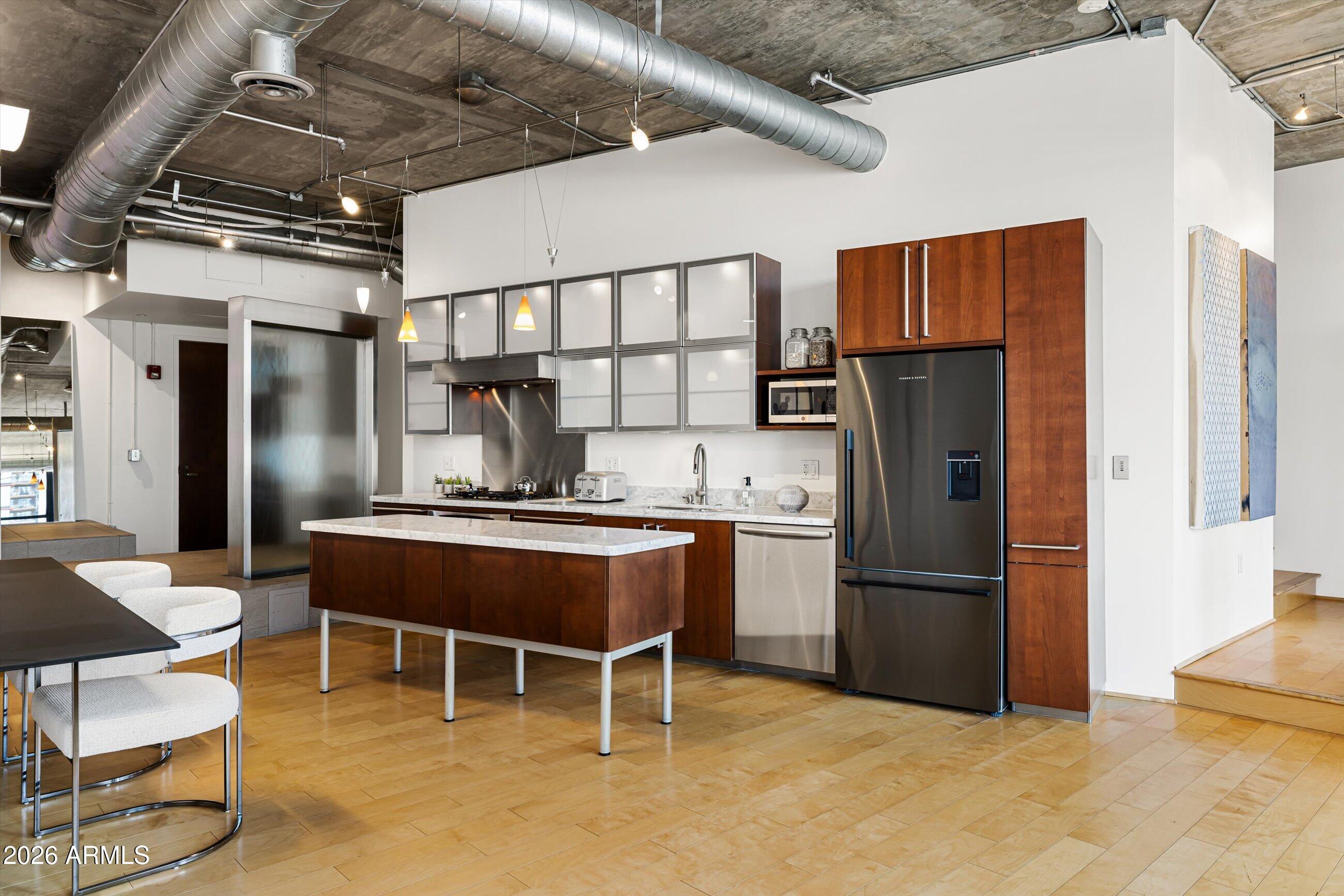 21 E 6th Street 510 — photo