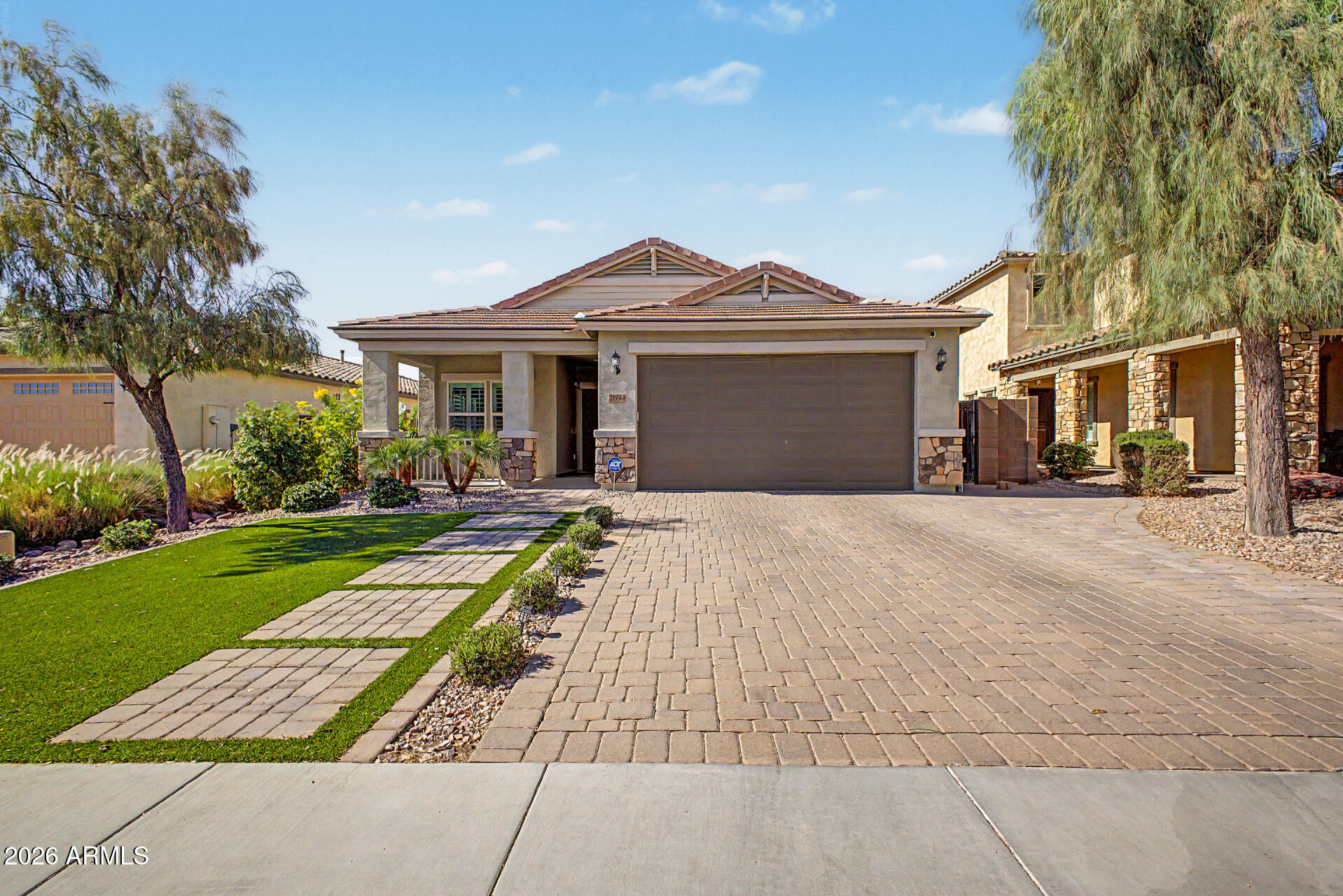 2694 E Runaway Bay Place — photo