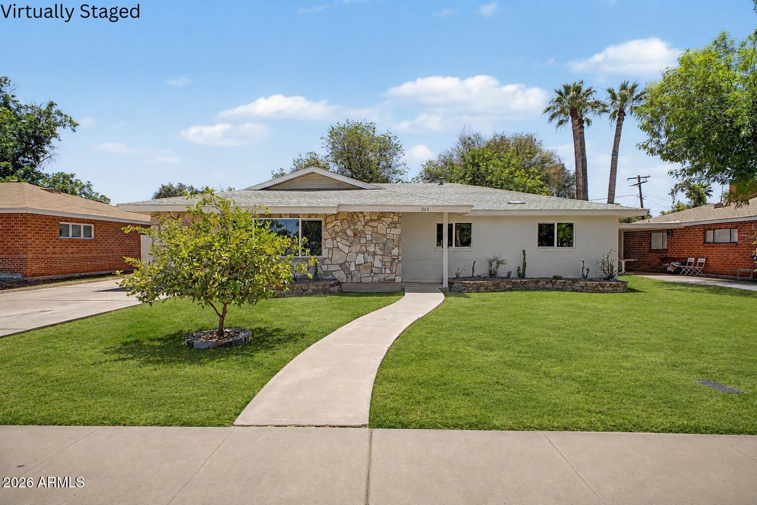 315 E Encanto Drive — photo