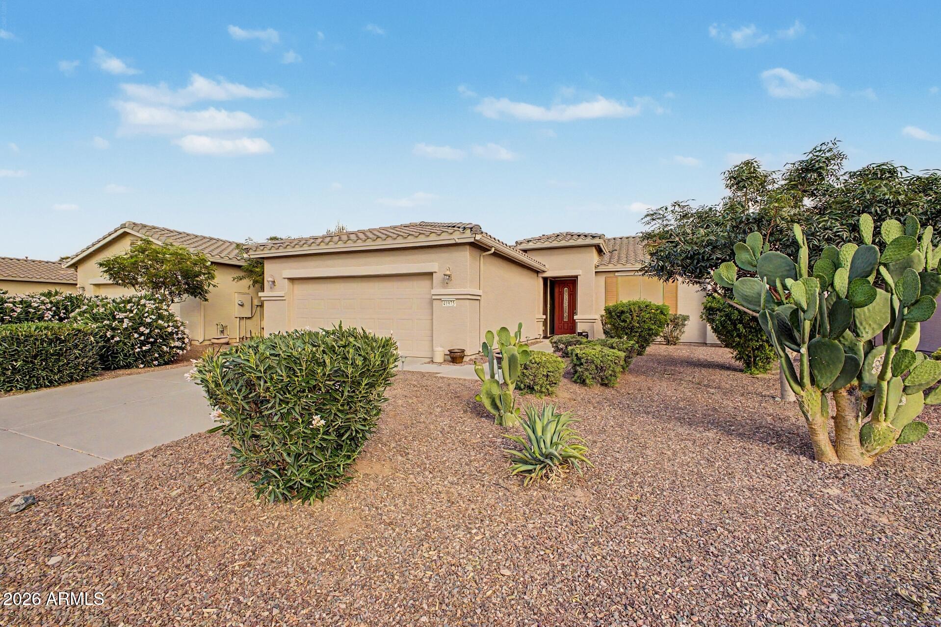 41975 W Ellington Lane — photo