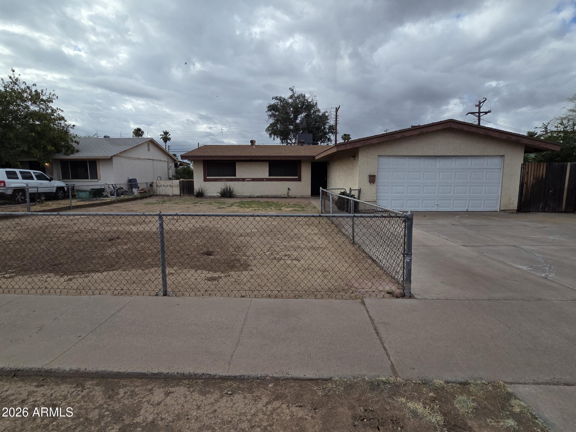 3645 W Diana Avenue — photo