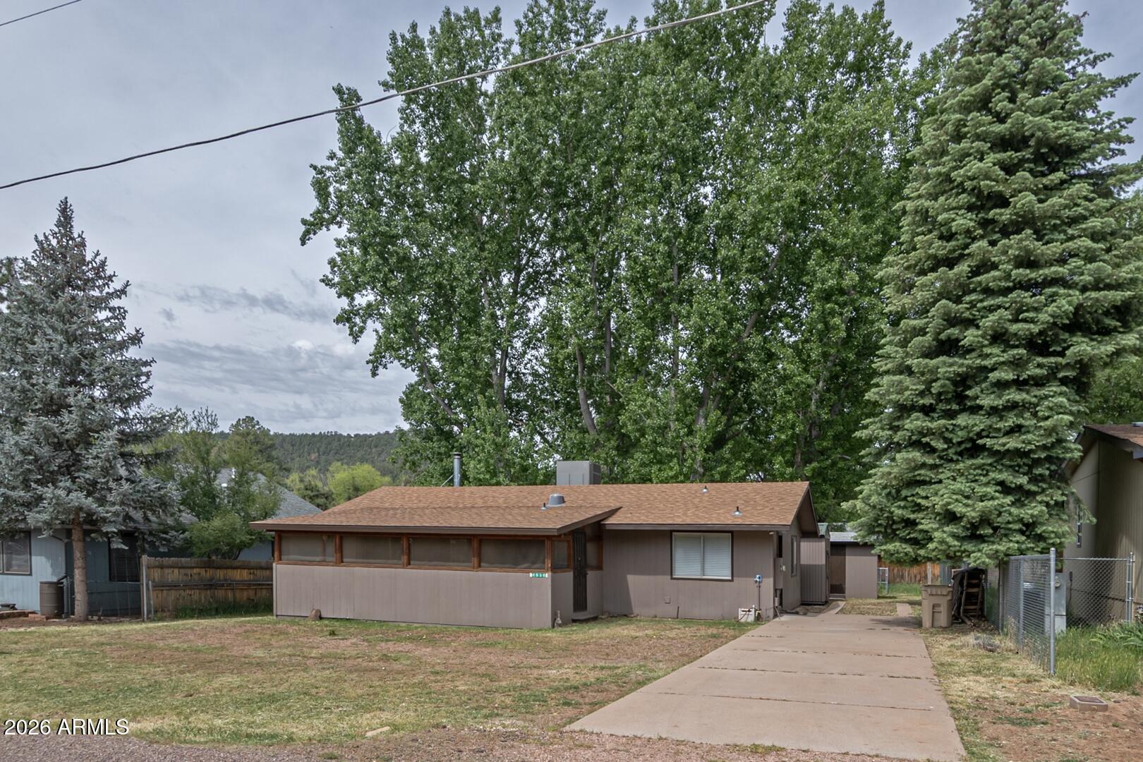 4936 N Columbine Drive — photo