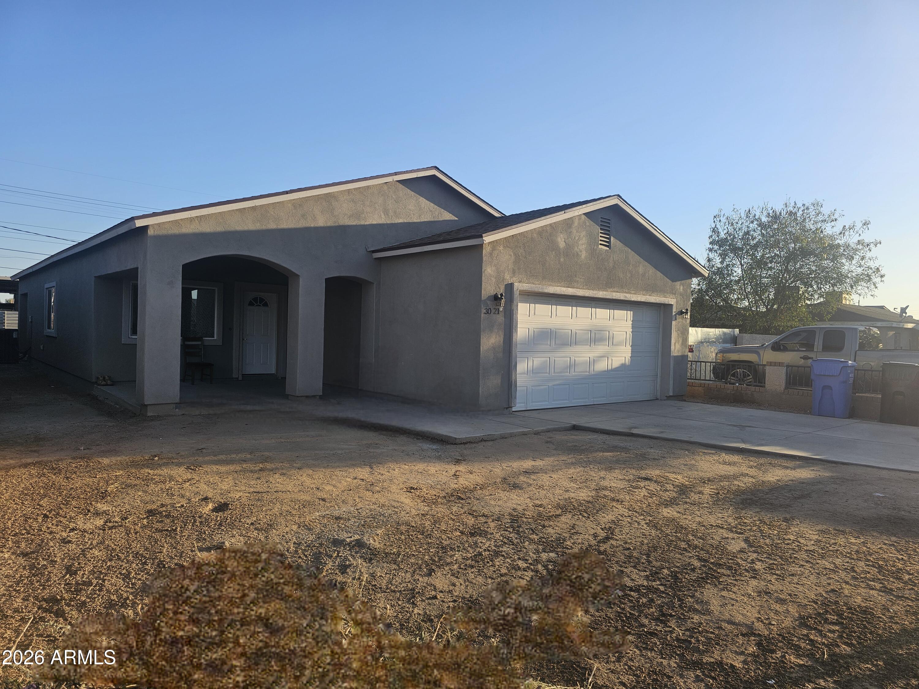 3021 W Almeria Road — photo