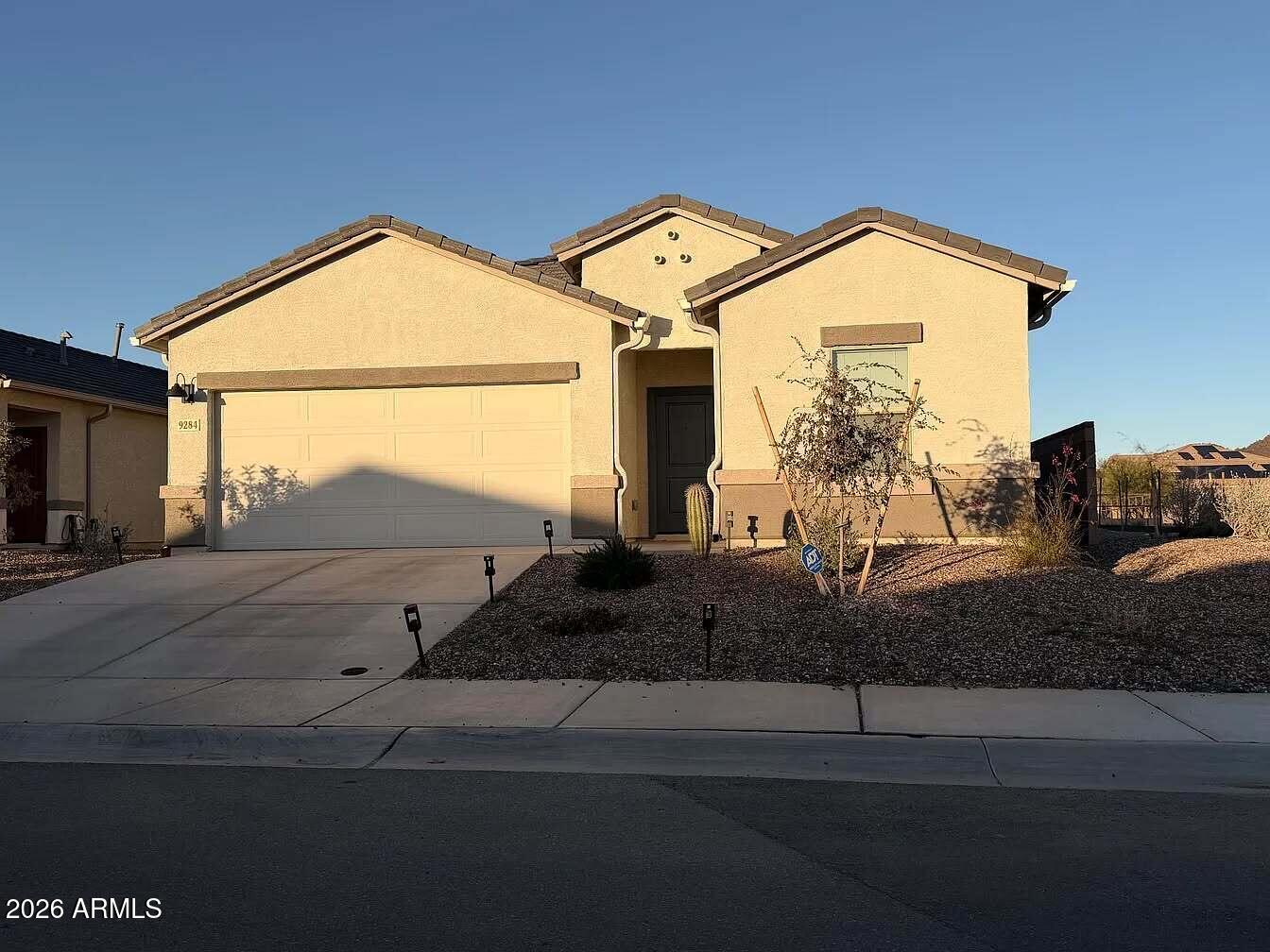 9284 W Huisache Trail — photo