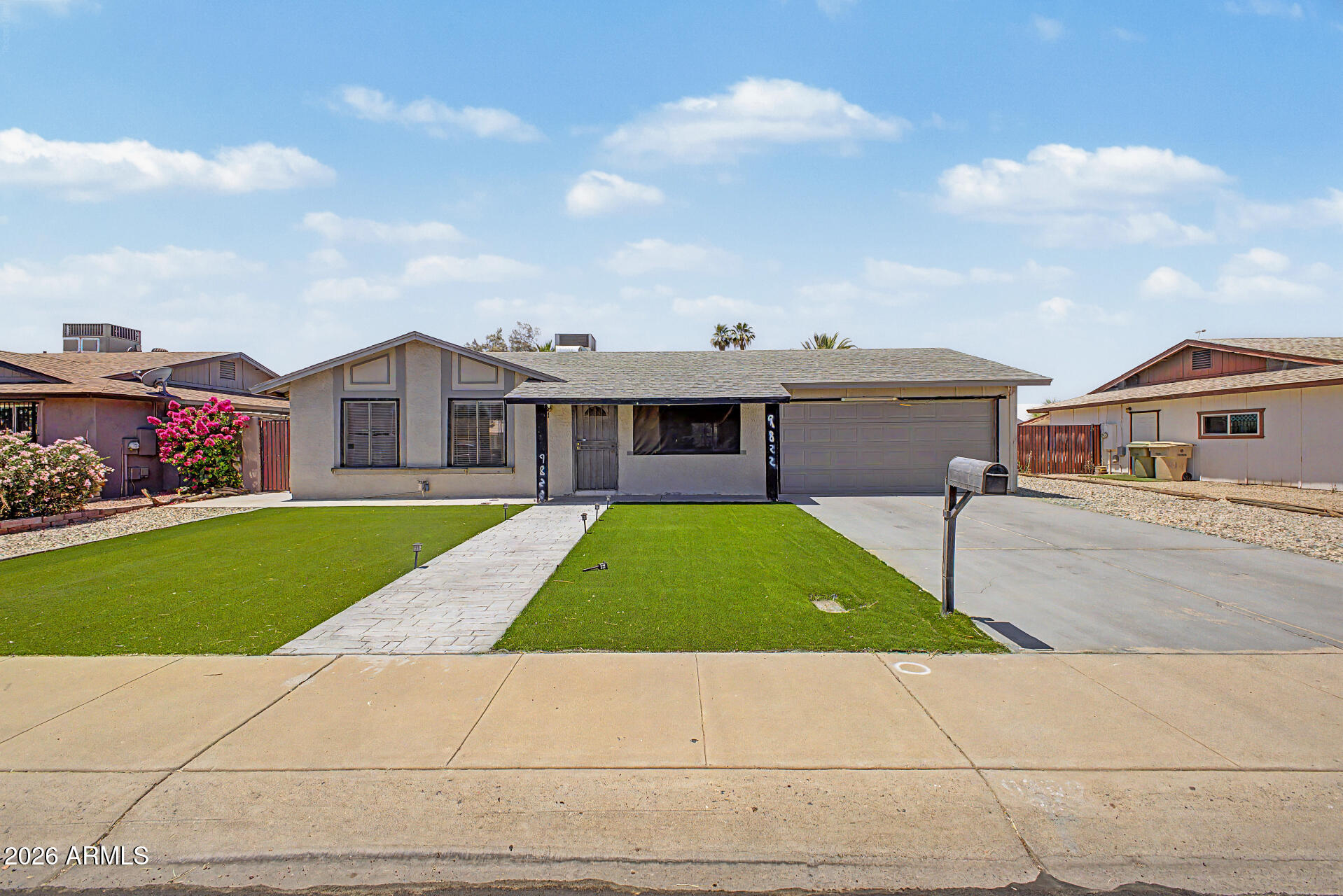 9822 N 47th Drive — photo