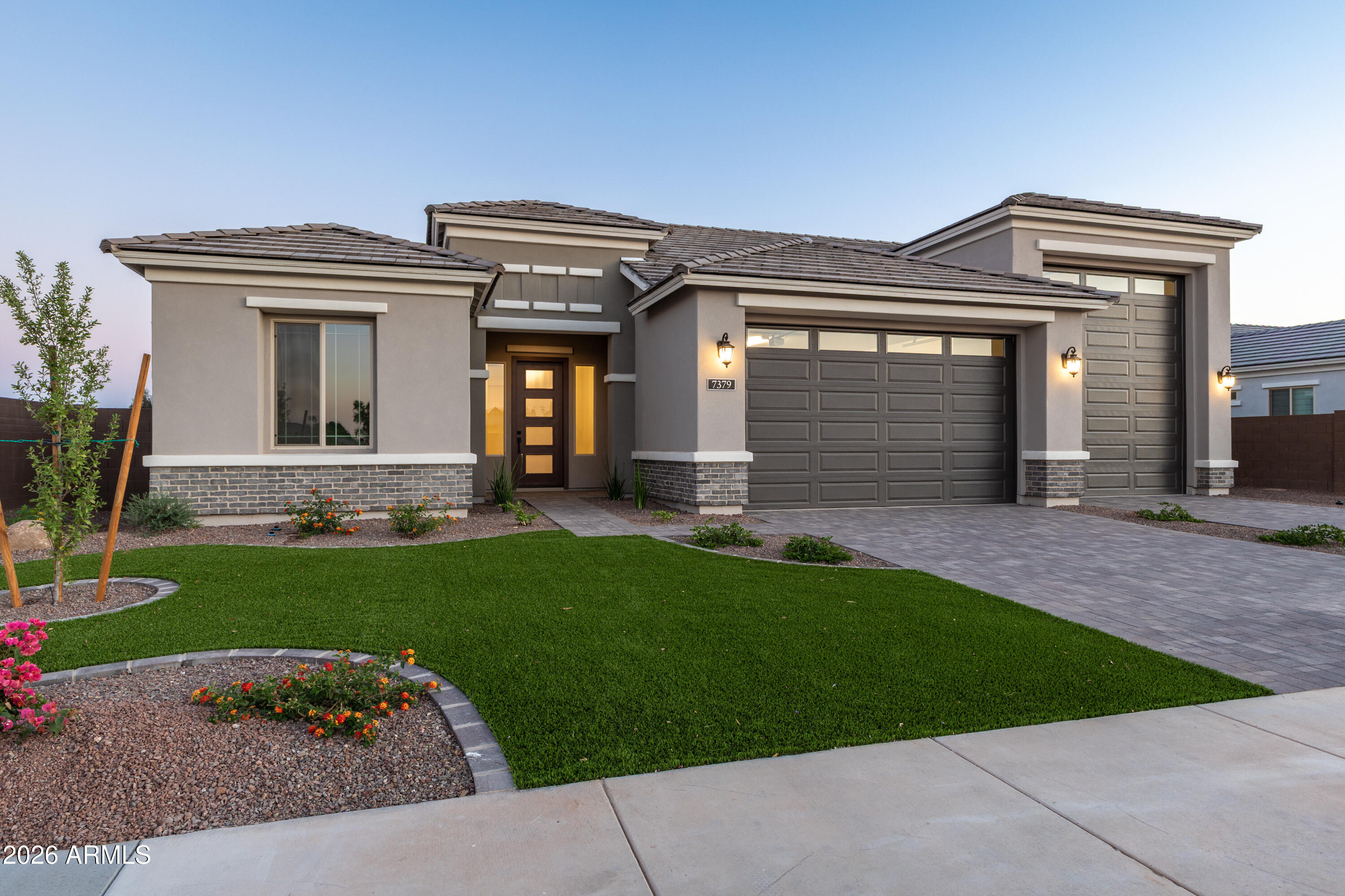 7379 W Lisbon Lane — photo