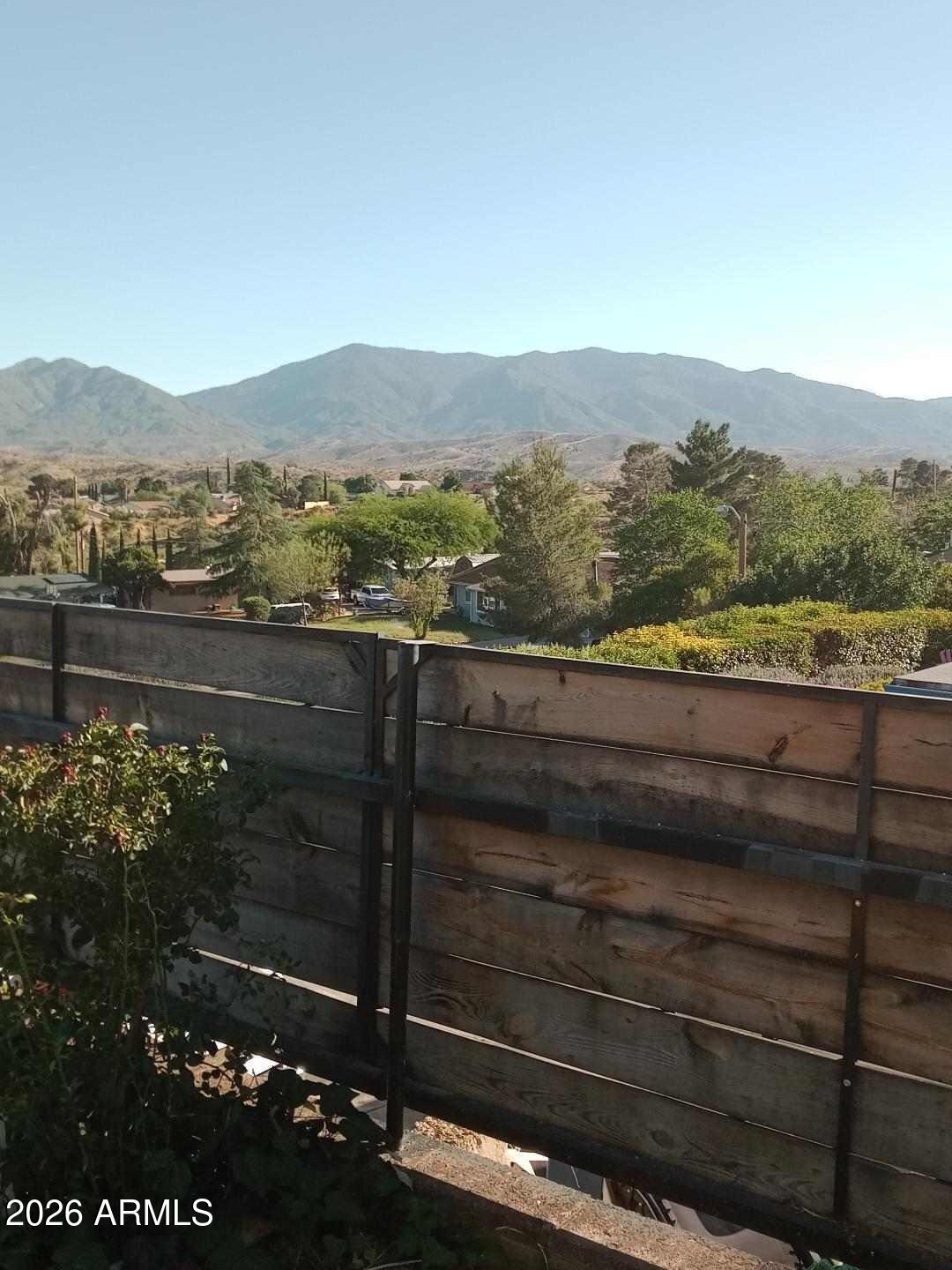 1206 E Vista Circle — photo