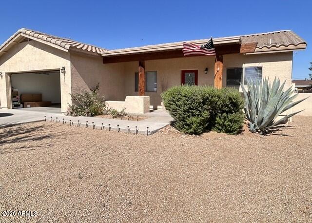 885 N Poppy Street — photo
