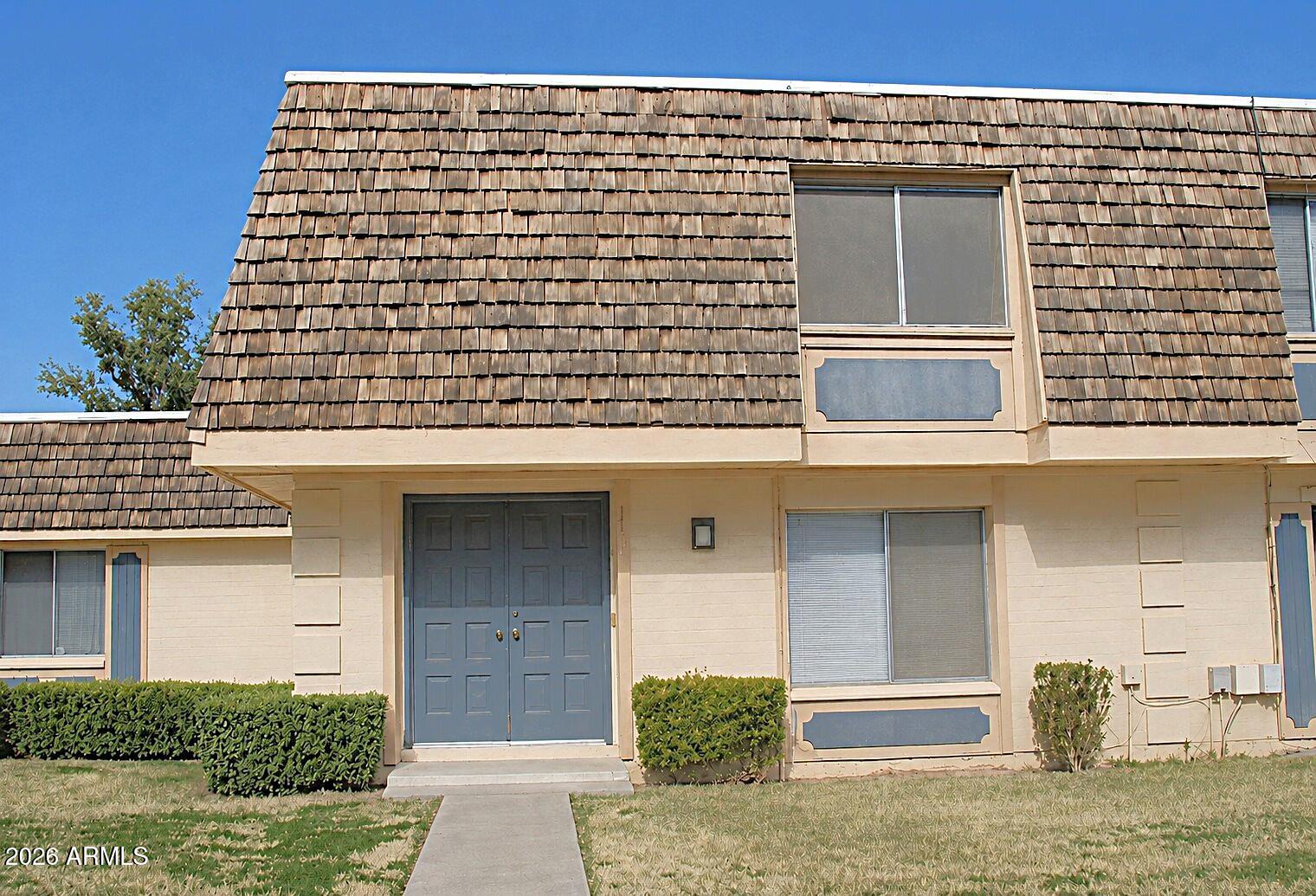 2037 W Pierson Street — photo