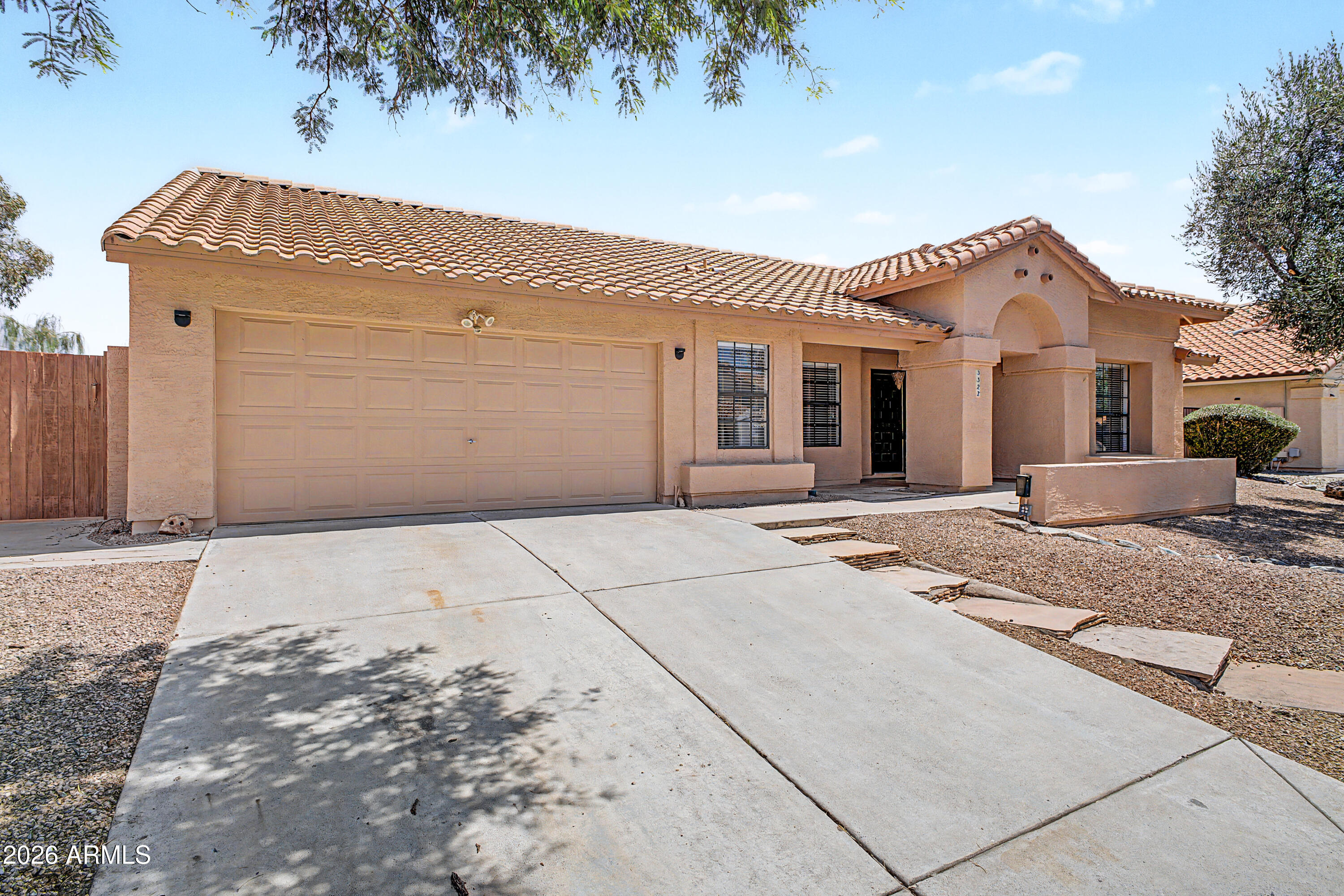 3322 E Dry Creek Road — photo