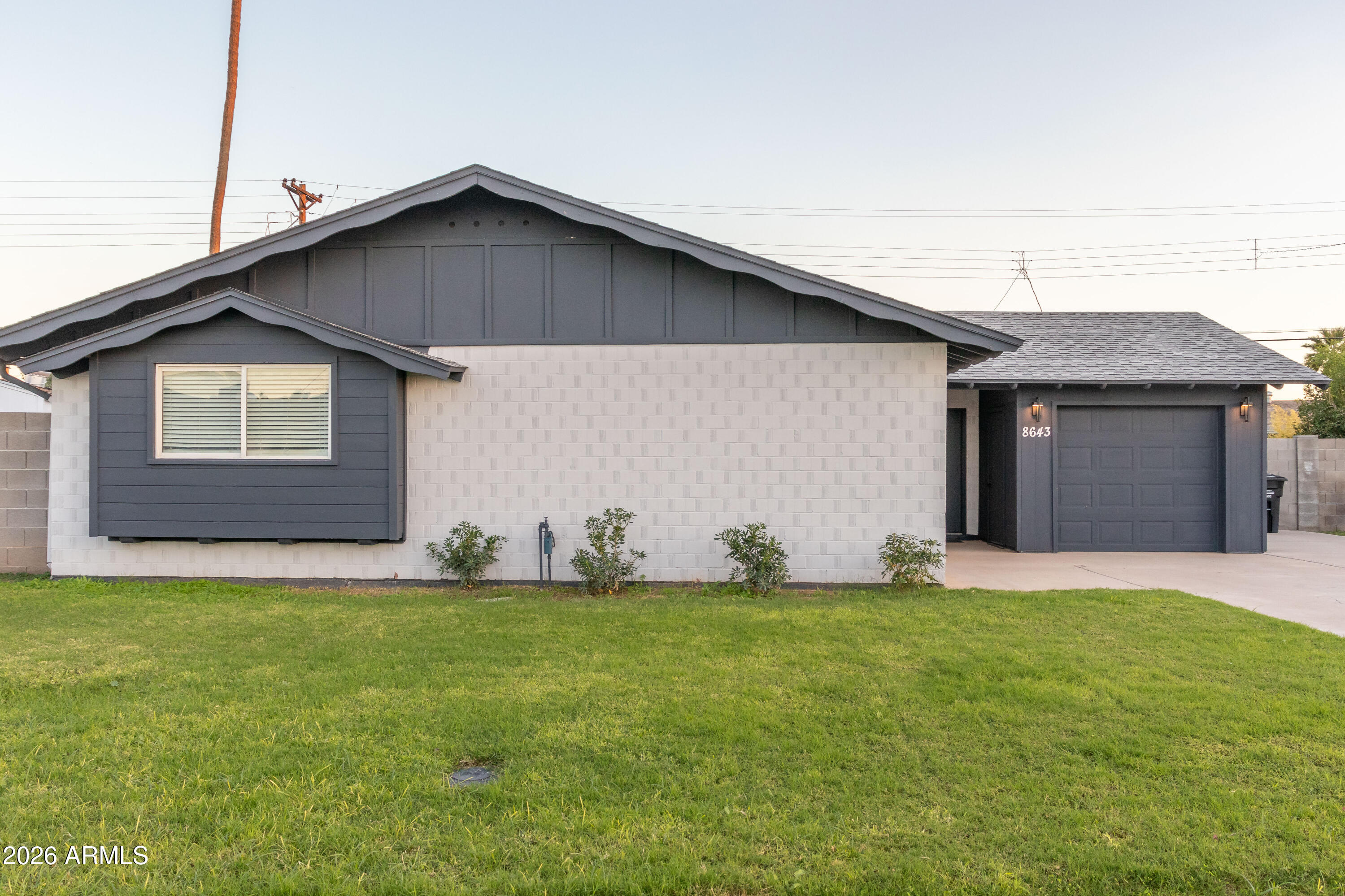 8643 E Rancho Vista Drive — photo