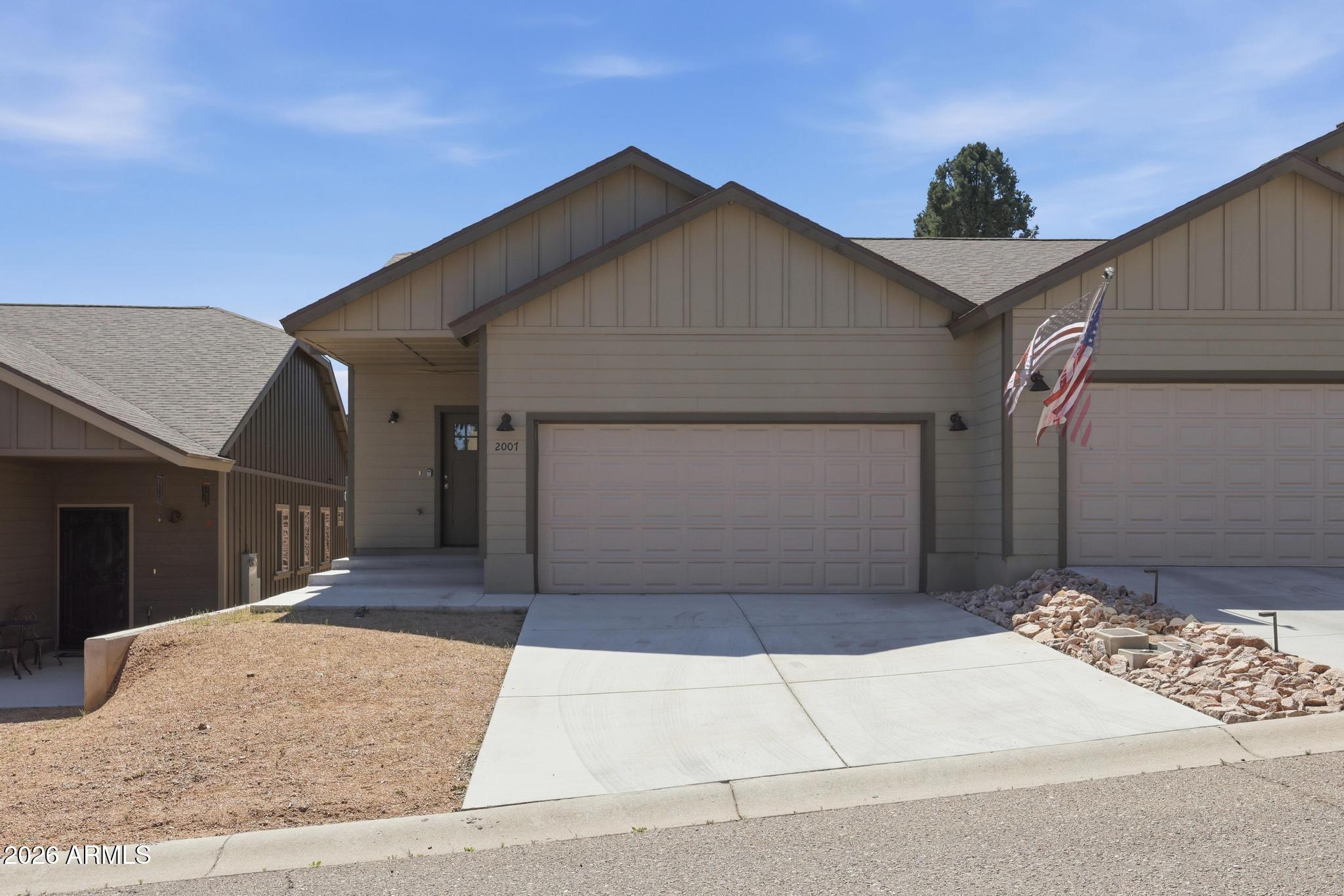 2007 E Thunder Mountain — photo