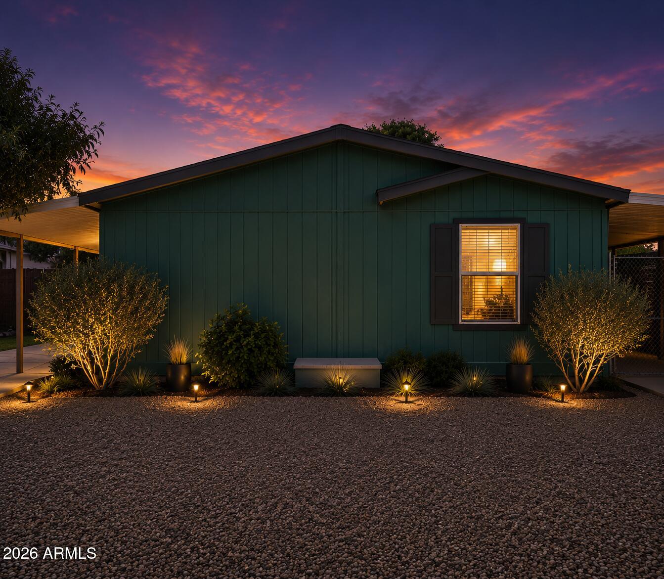 233 E Michelle Drive — photo