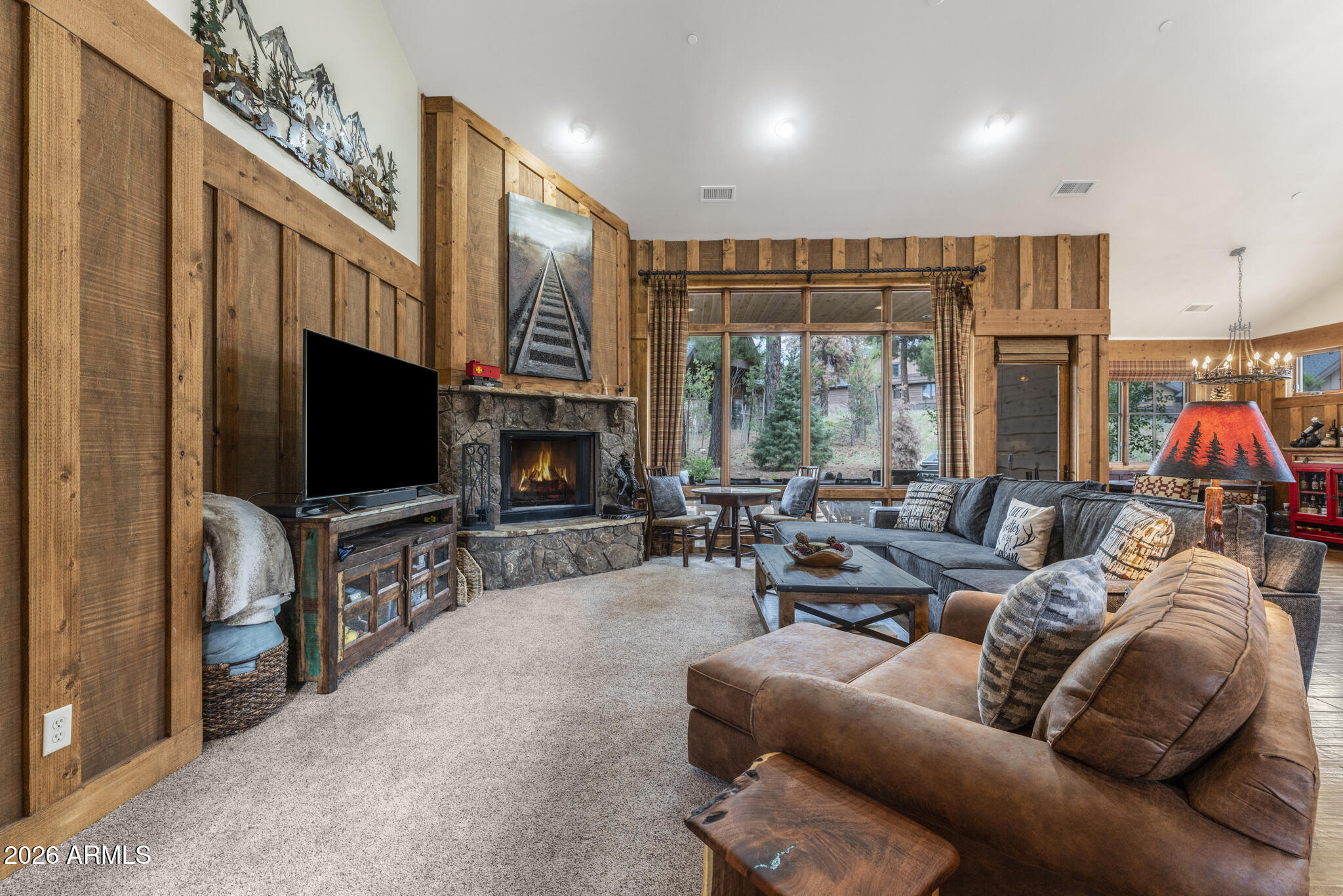 2618 S Bluebird Court — photo