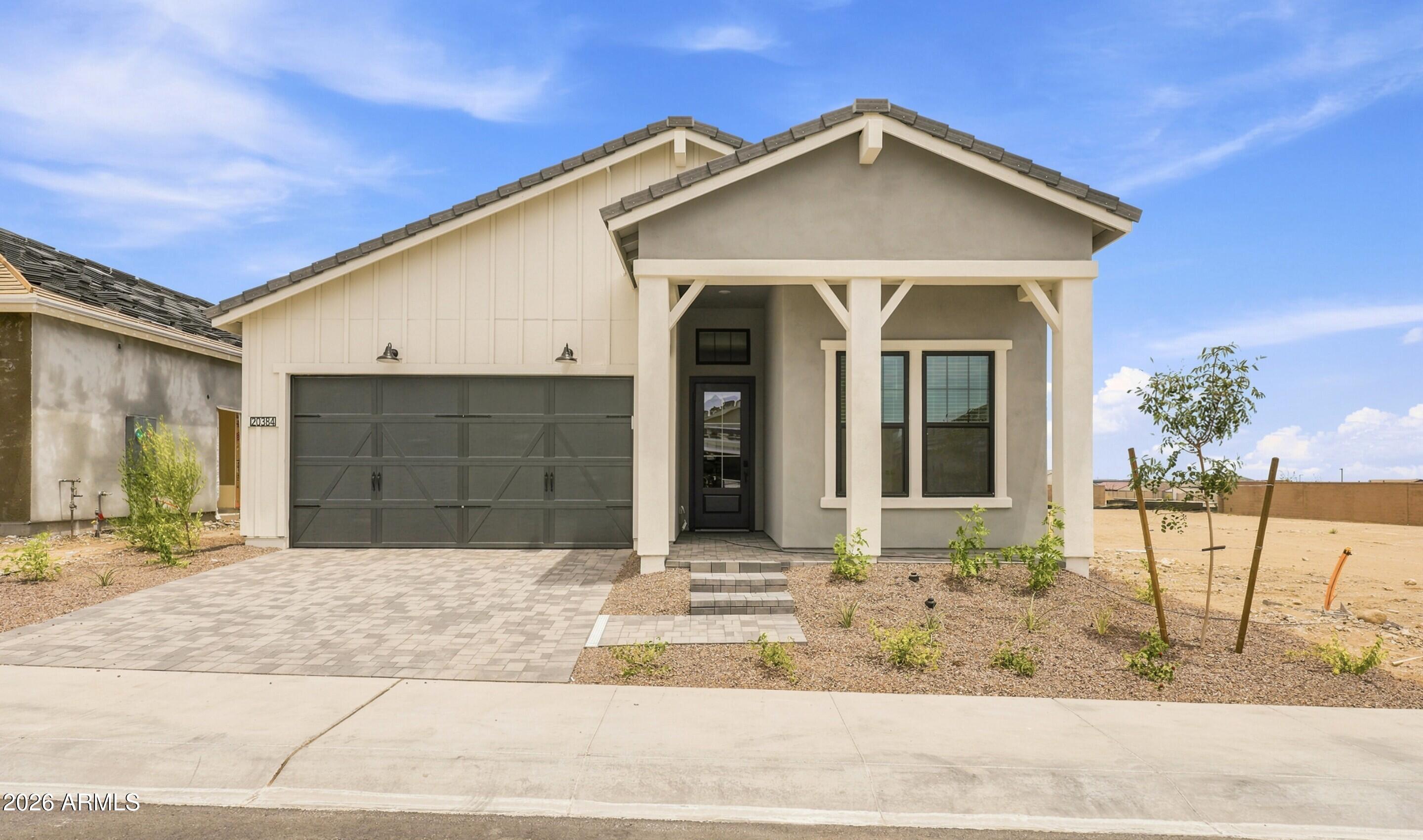20384 W Apodaca Drive — photo