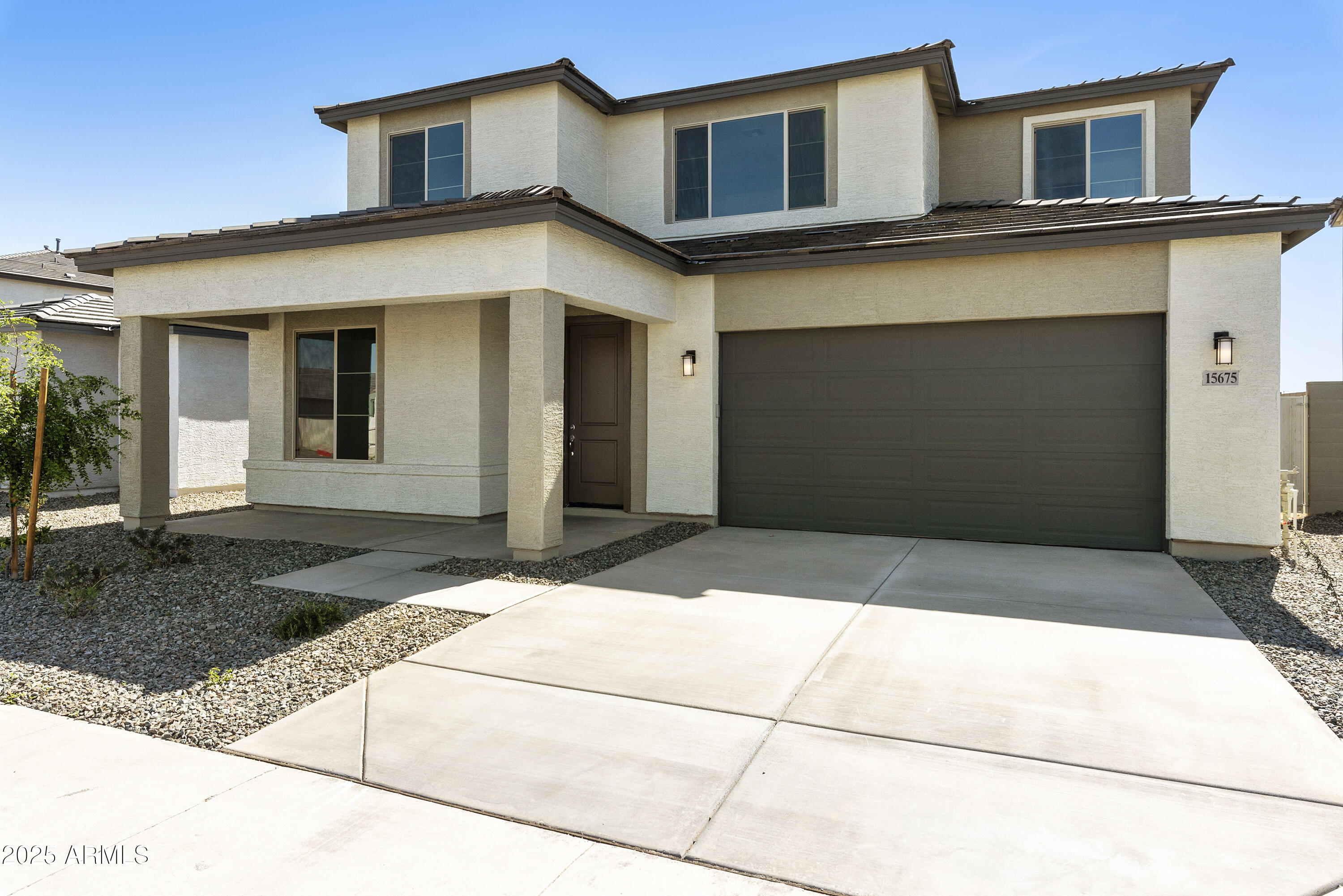 15675 W Mercer Lane — photo