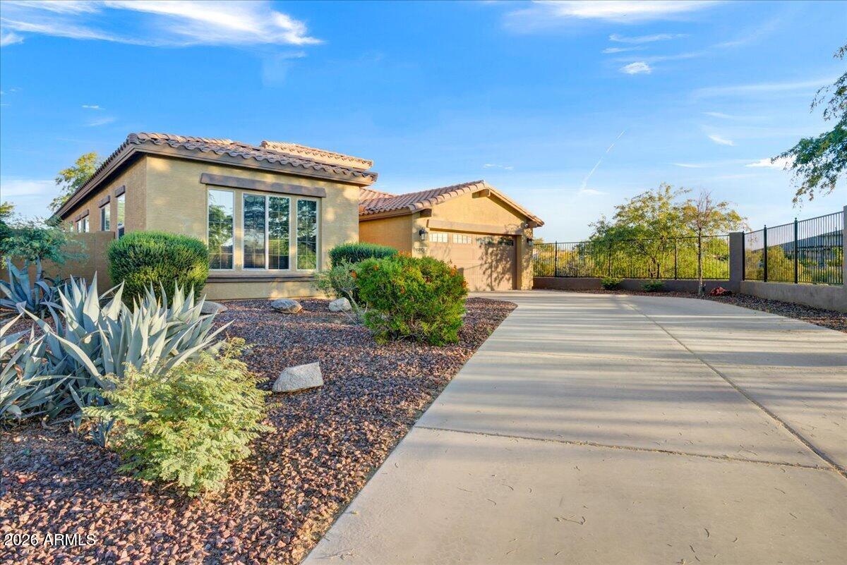 18025 W Cassia Way — photo