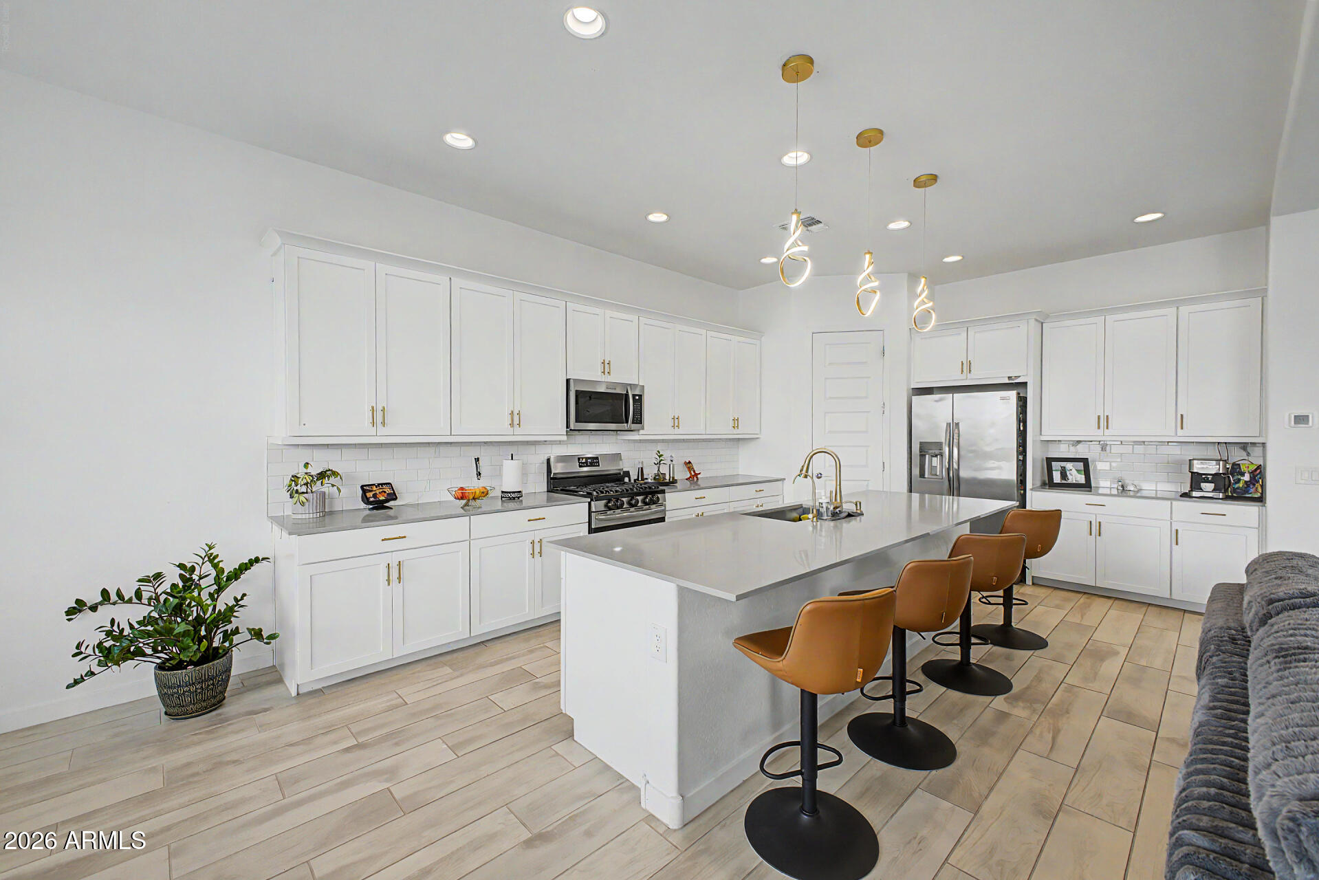 3836 W McNeil Street — photo