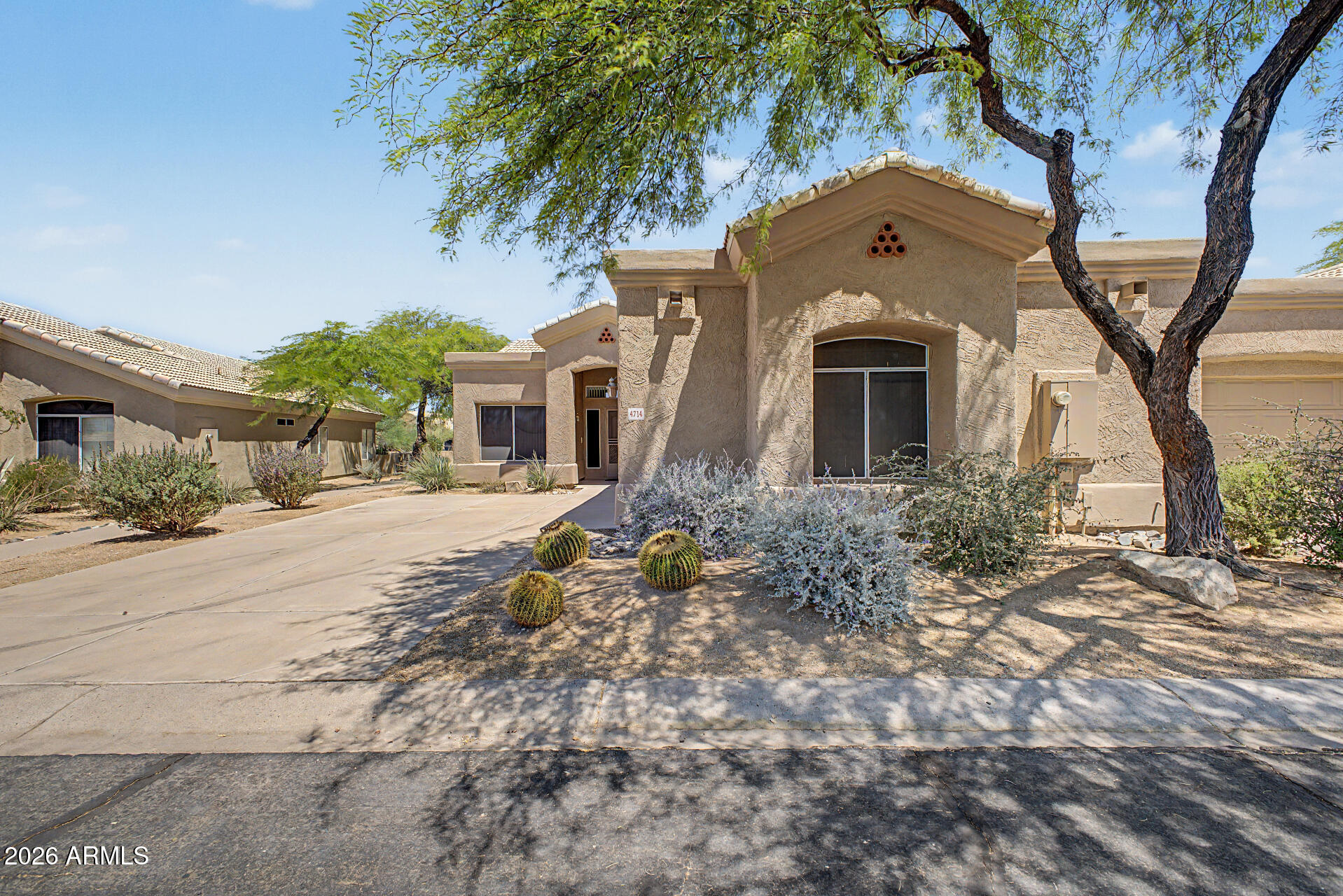 4714 E Morning Vista Lane — photo