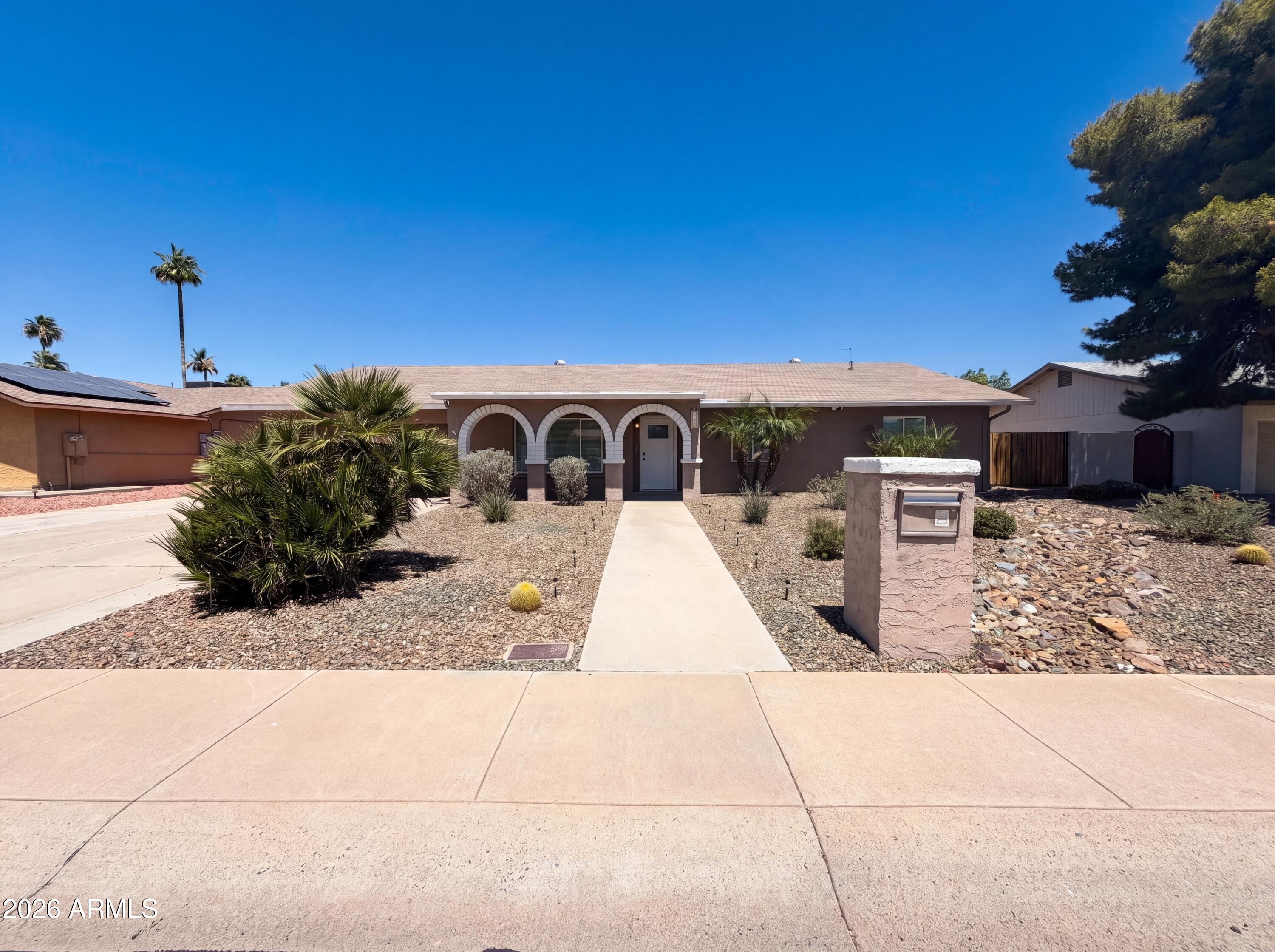 3028 E Marilyn Road — photo